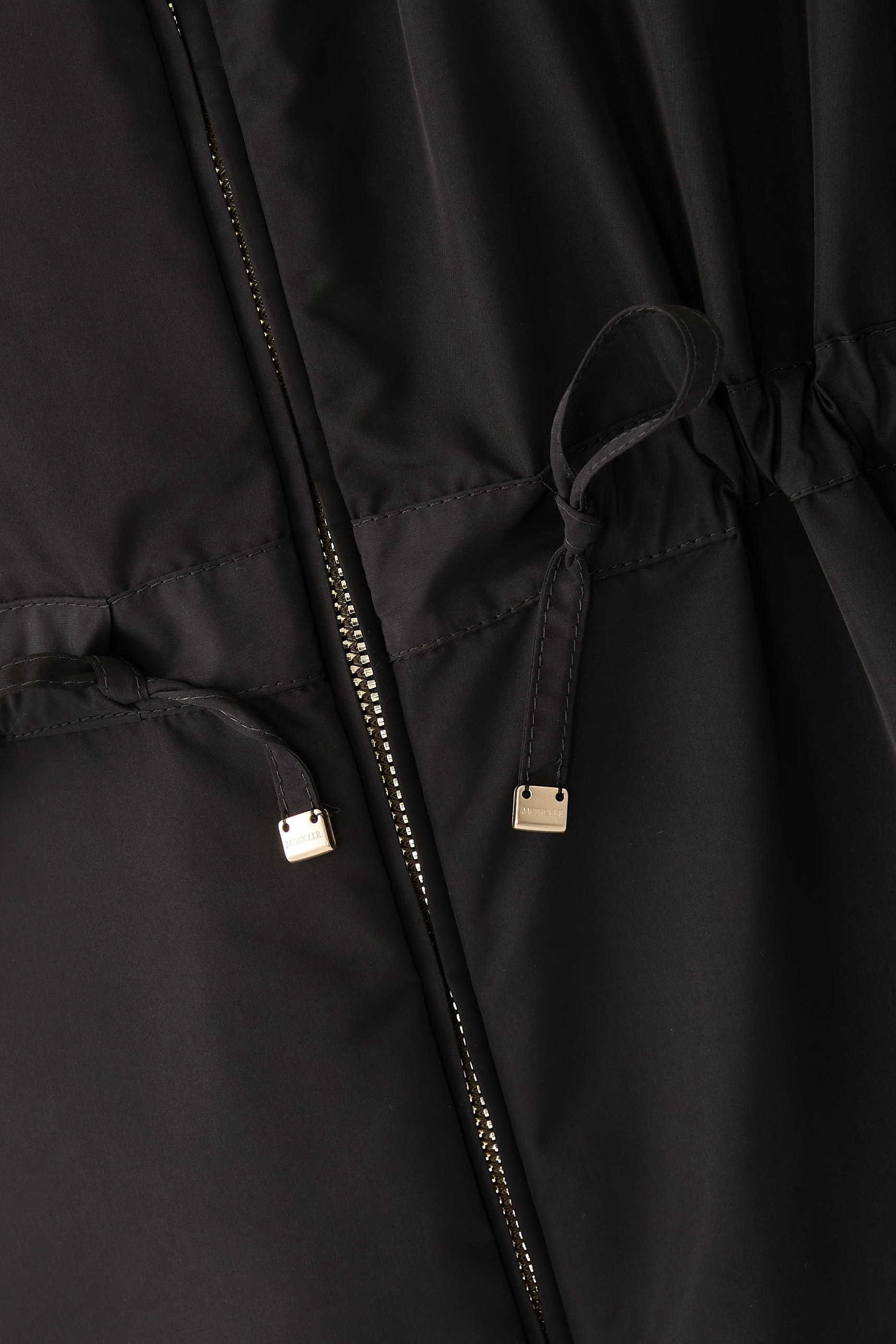 باركا سافيرن قصيرة