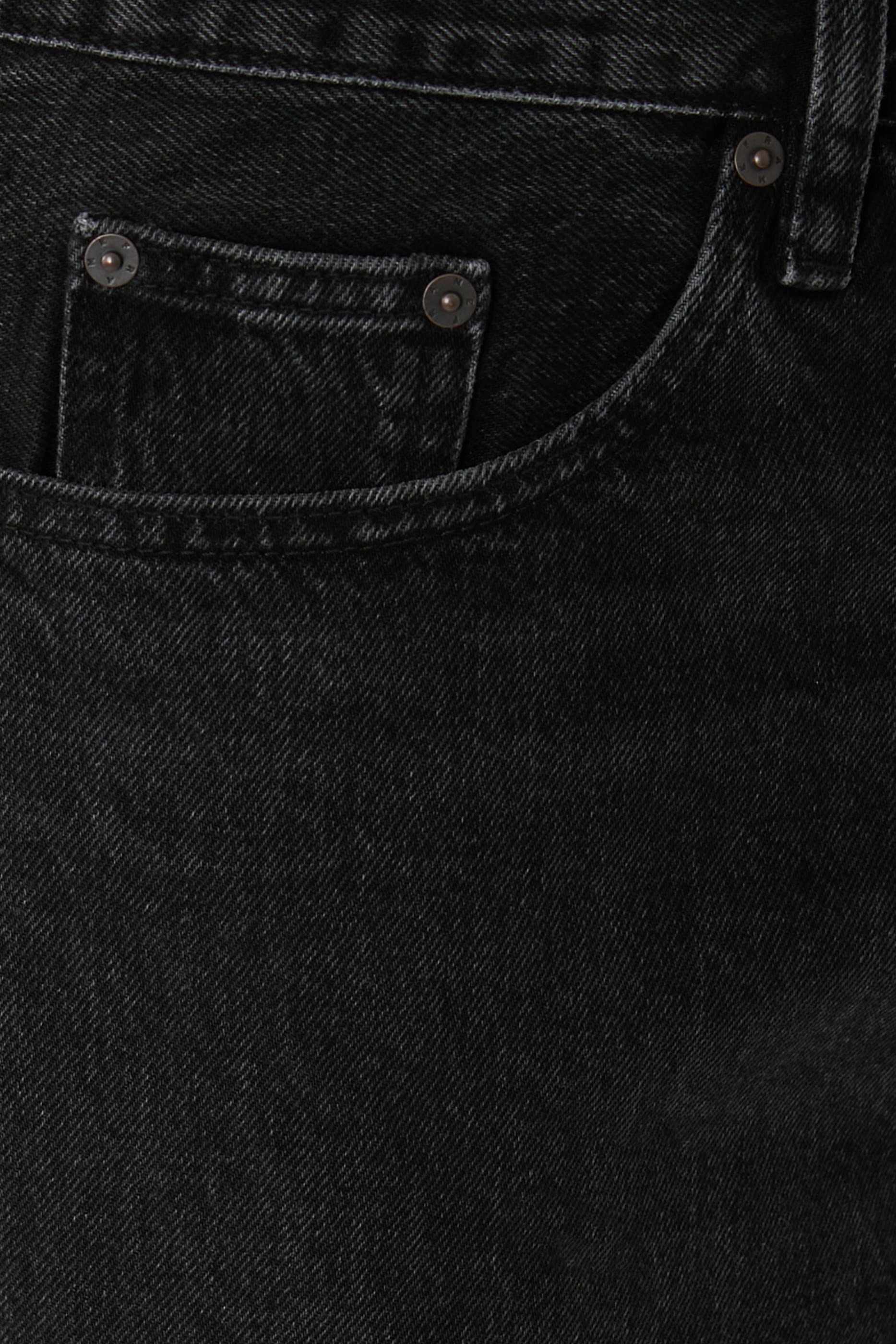 بنطال جينز فضفاض دنيم