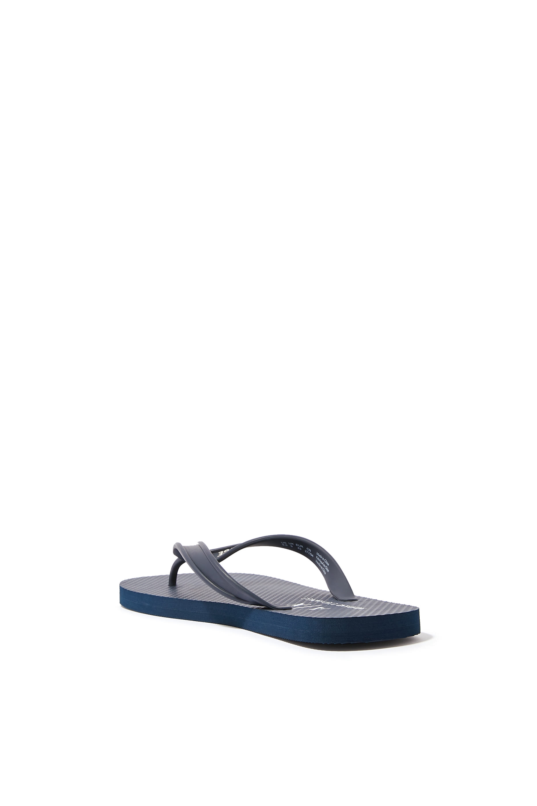 حذاء خفيف بشعار حروف الماركة