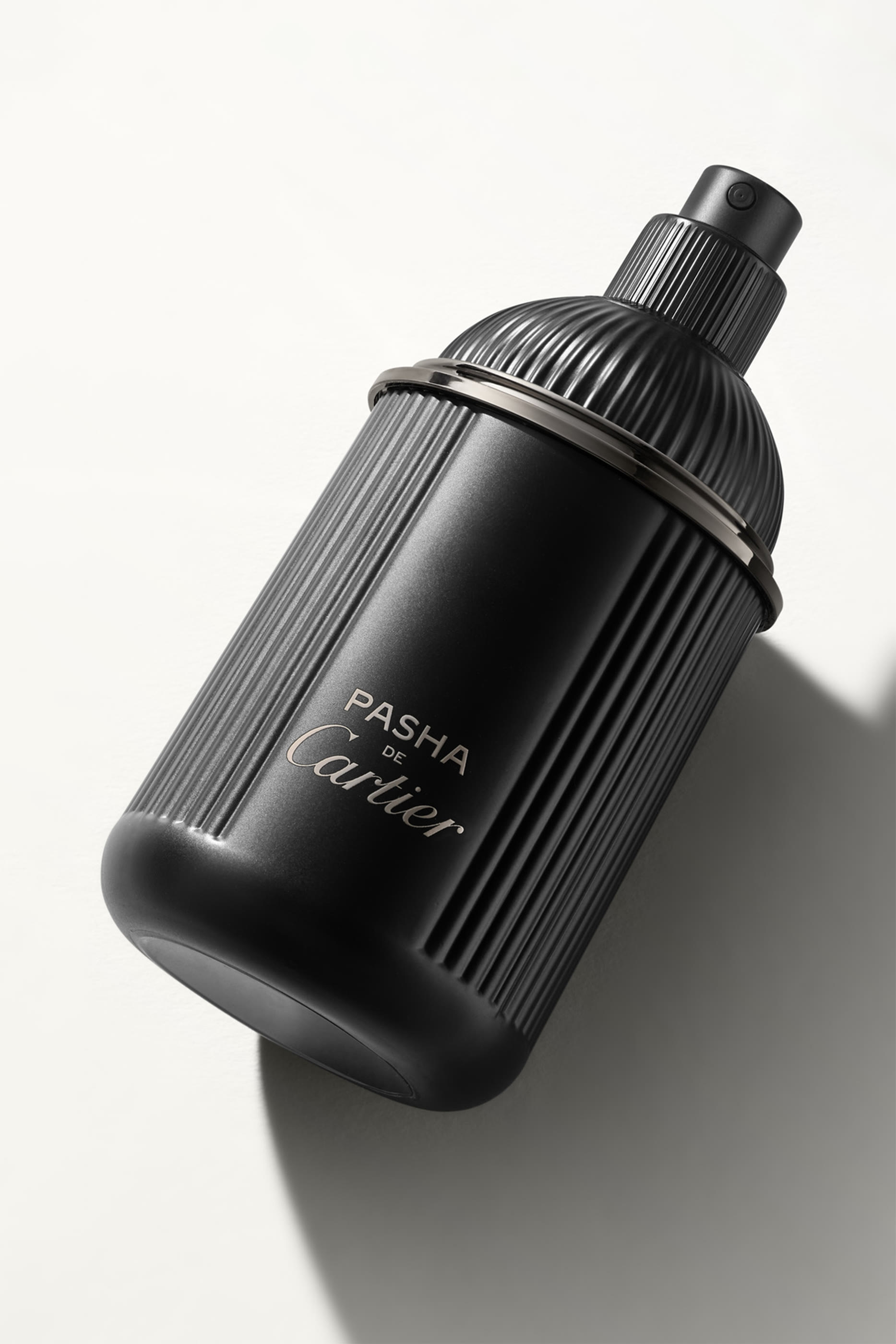 Pasha de Cartier Noir Absolu Parfum