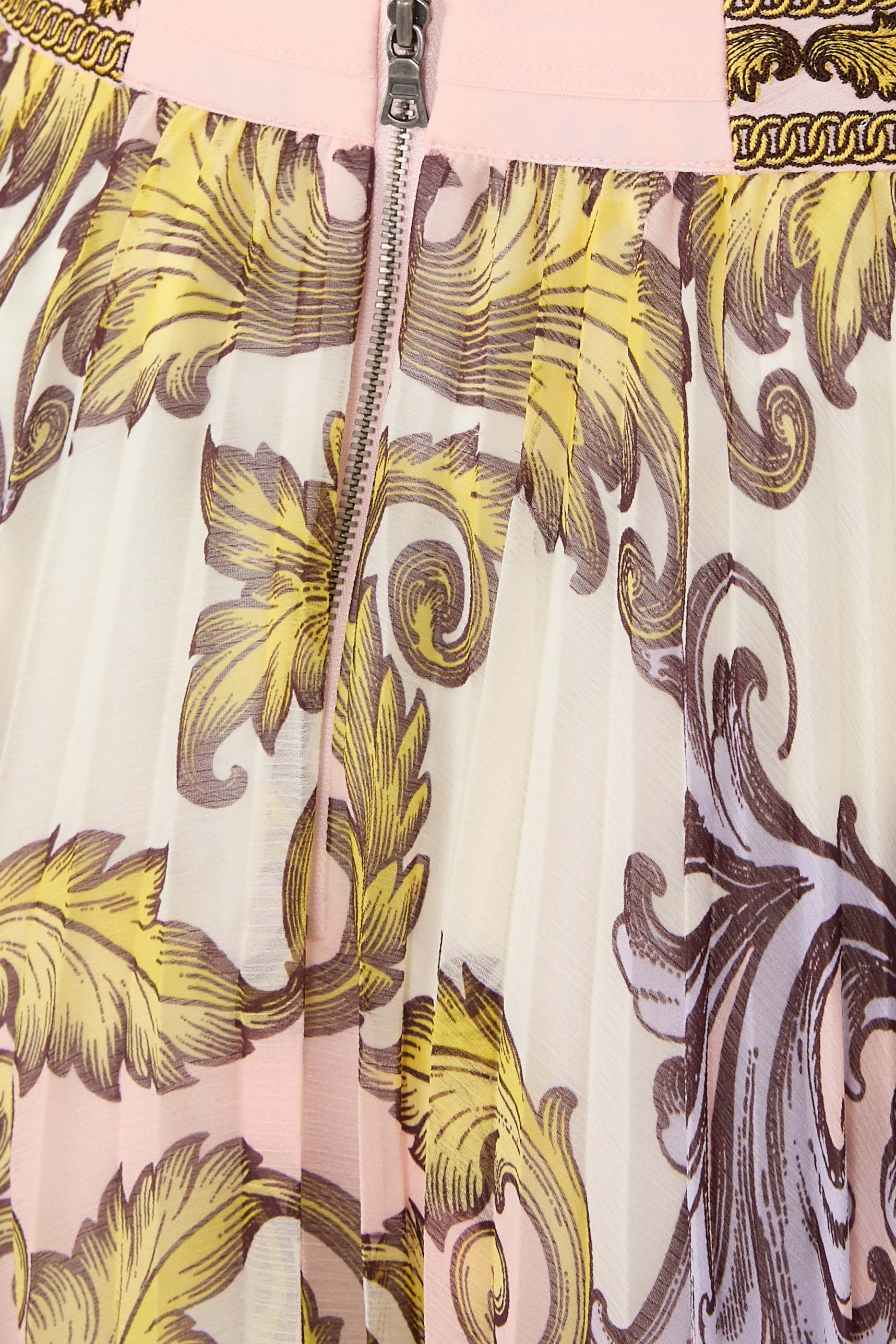 تنورة طويلة كاتز بطيات