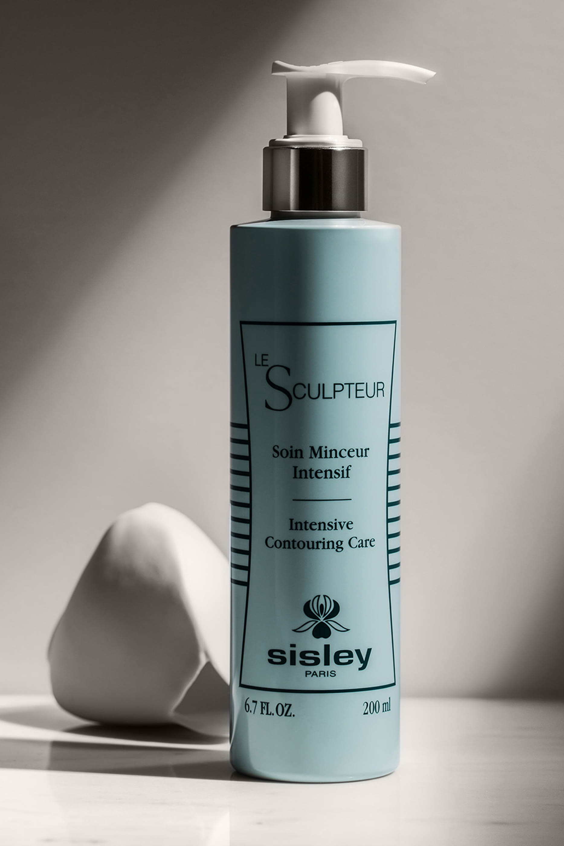 كريم لو سكلبتور المركز لنحت البشرة