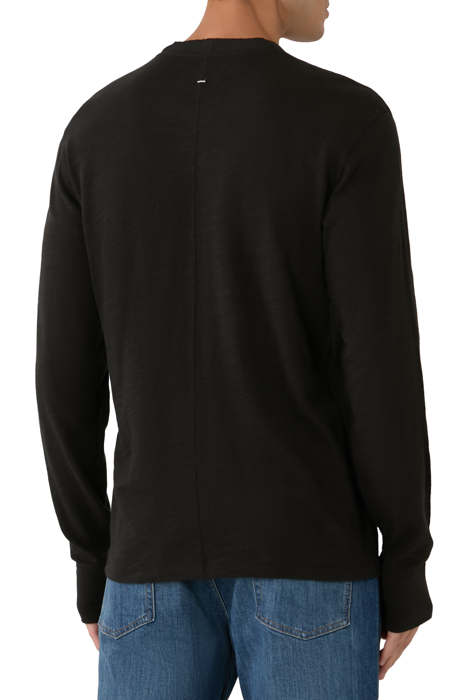 تيشيرت هينلي كلاسيكي بطبعة لهب