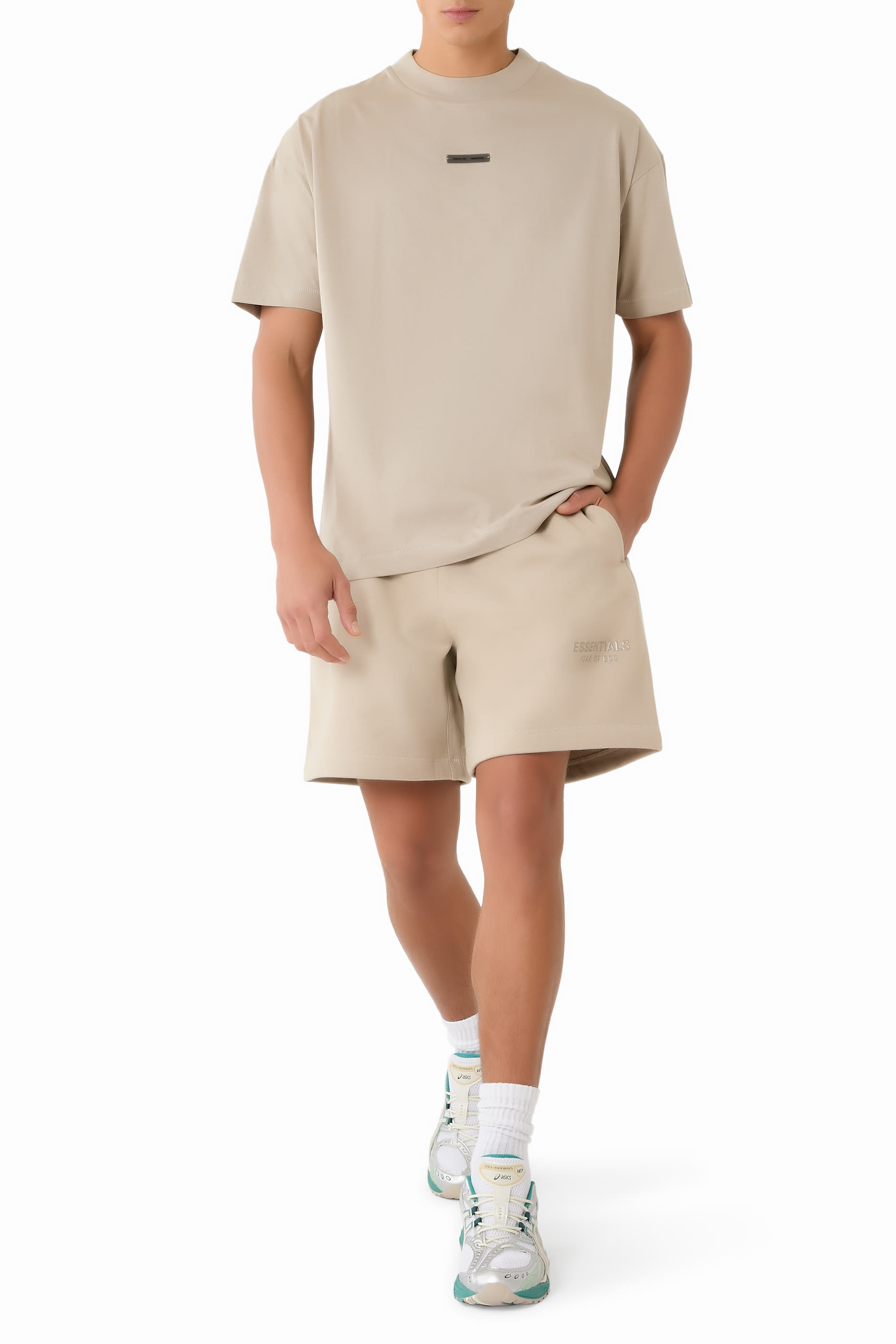 شورت كرة قدم صوف