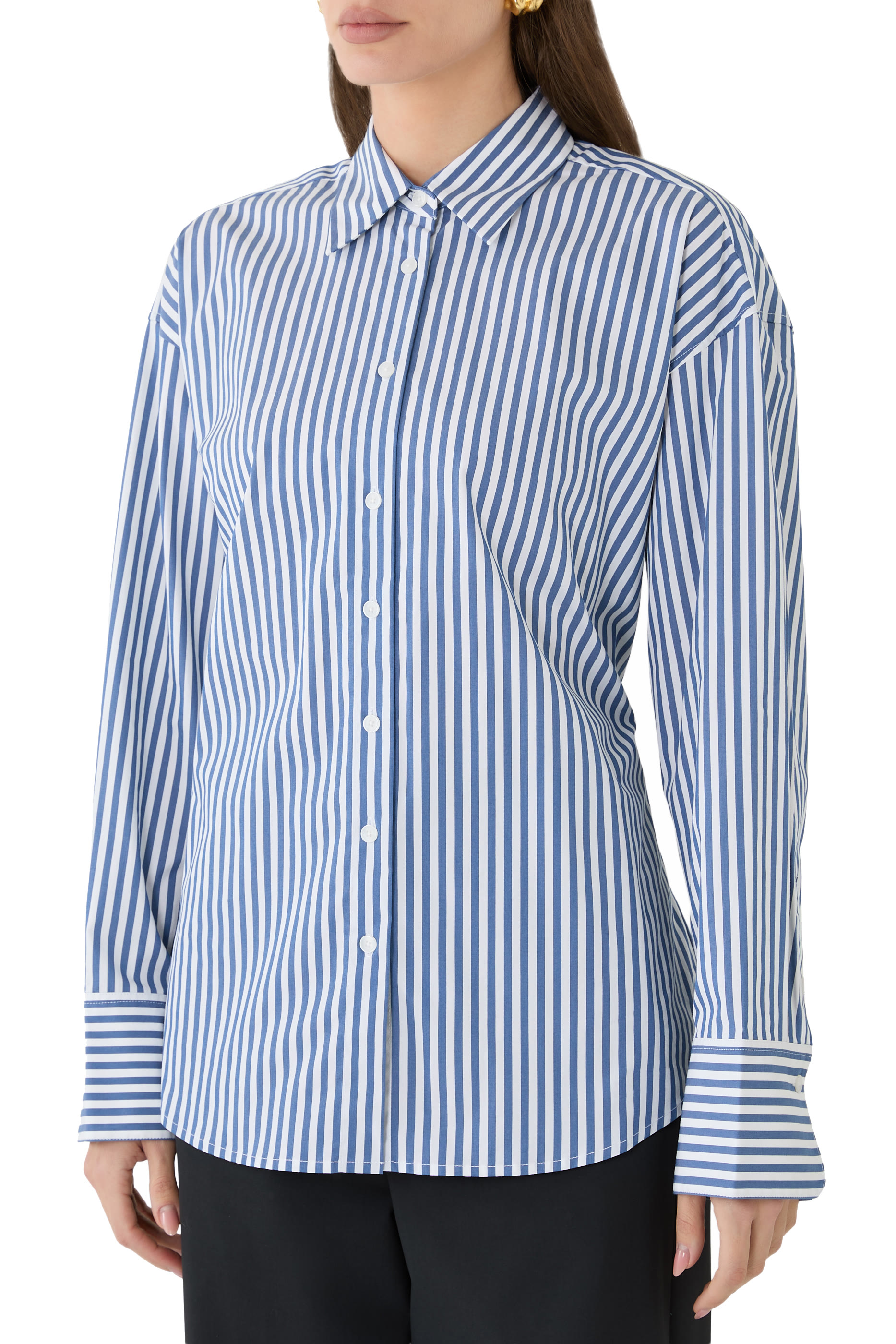 قميص بقصة فضفاضة بوبلين