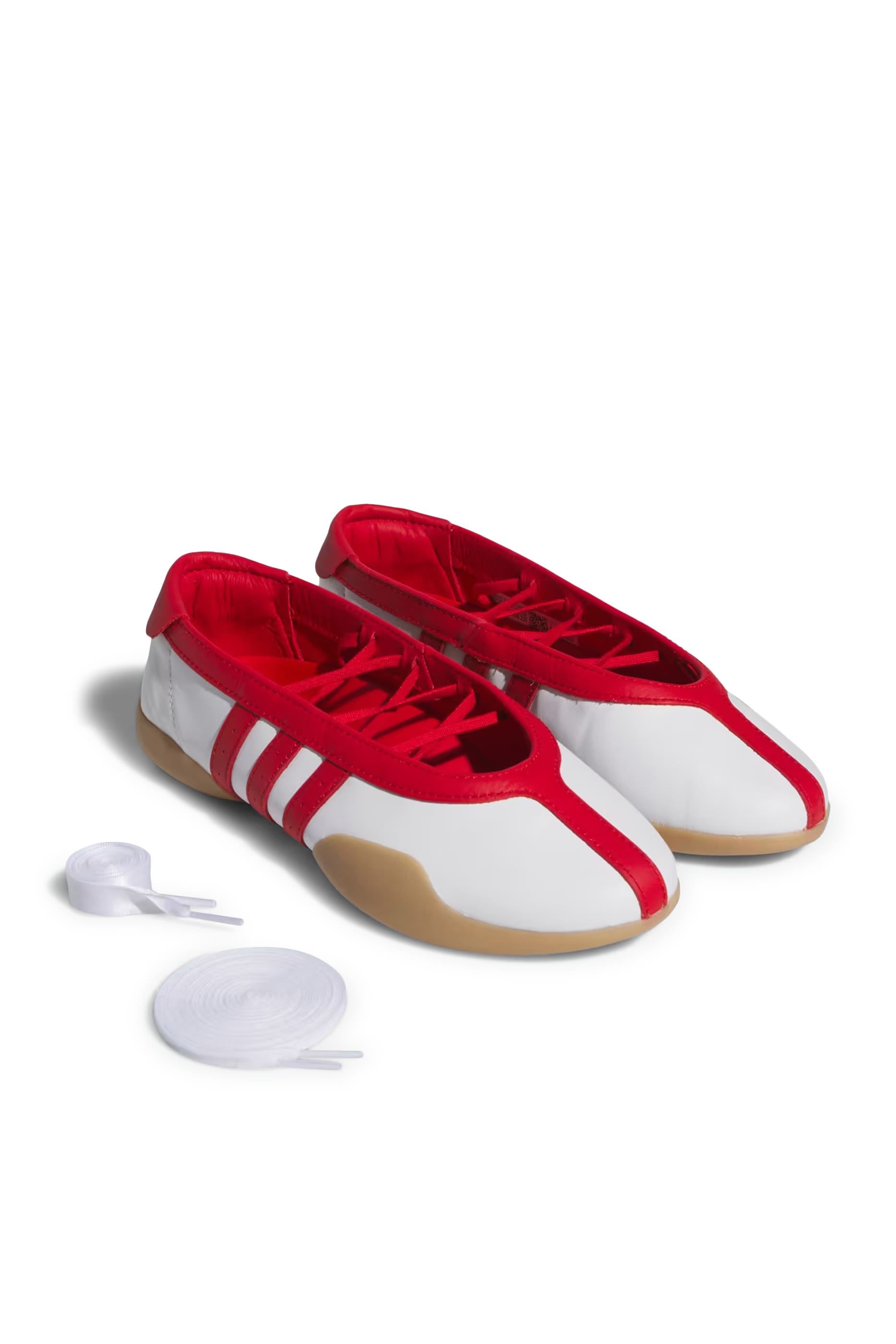 حذاء بالرينا تايكوندو مي