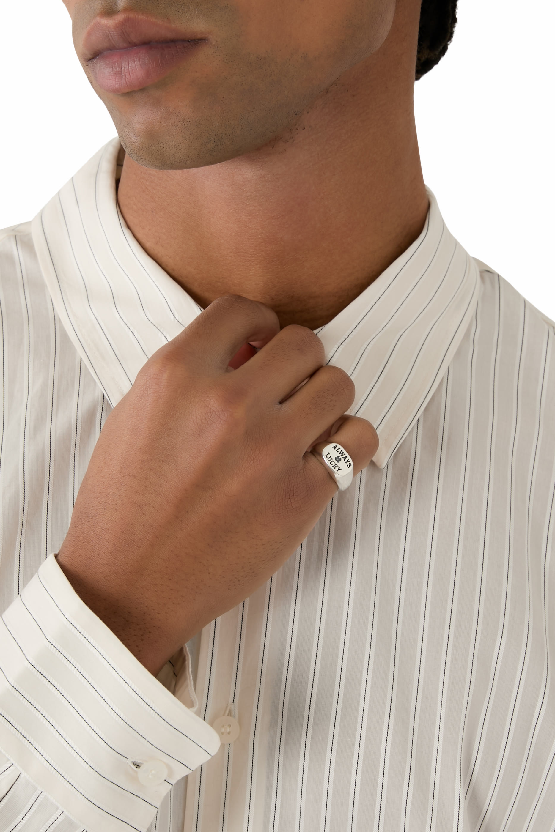 خاتم بنقشة أوليز لاكي، فضة إسترلينية عيار 925