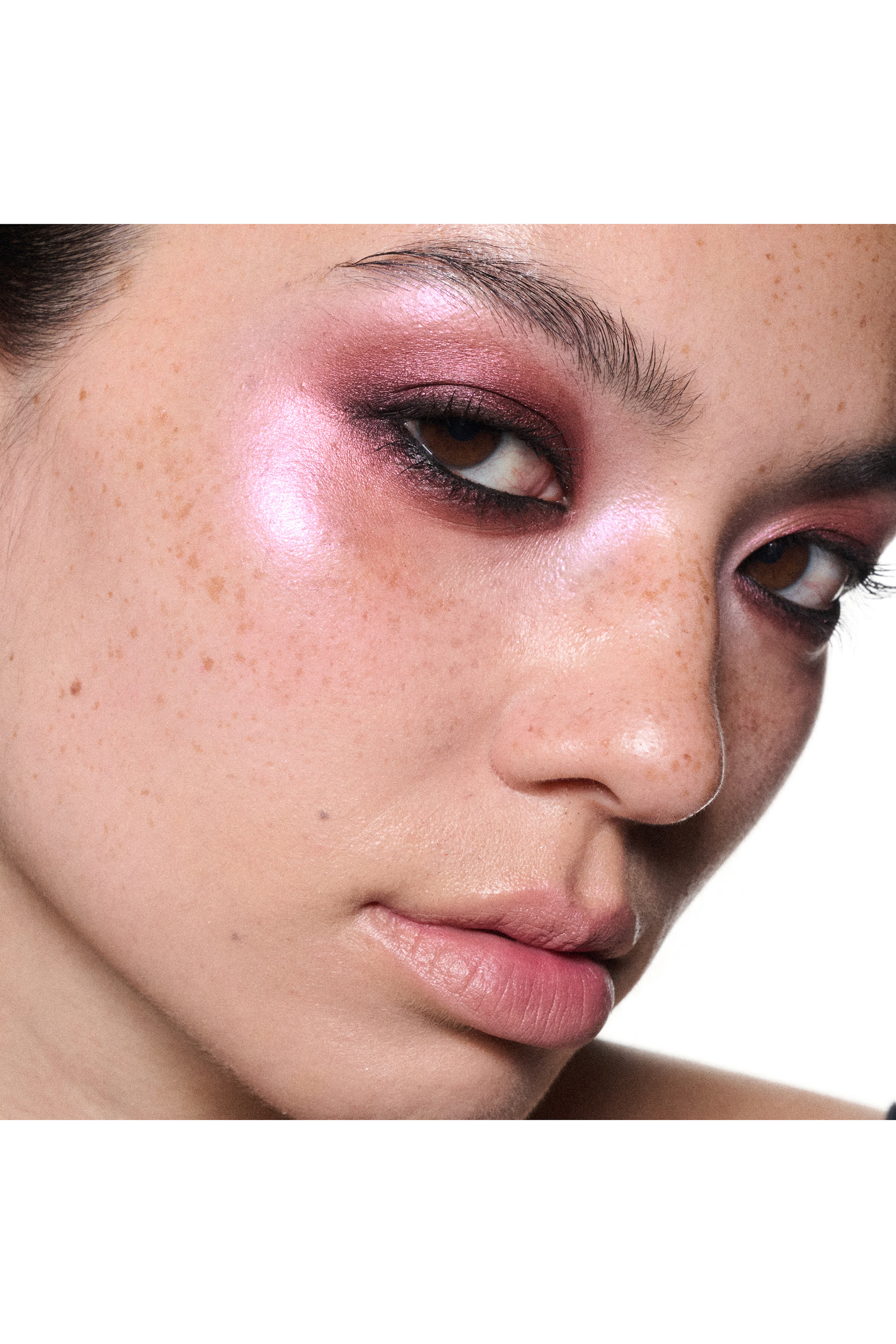 لوحة مكياج الوجه والعيون ميتامورفوزيس