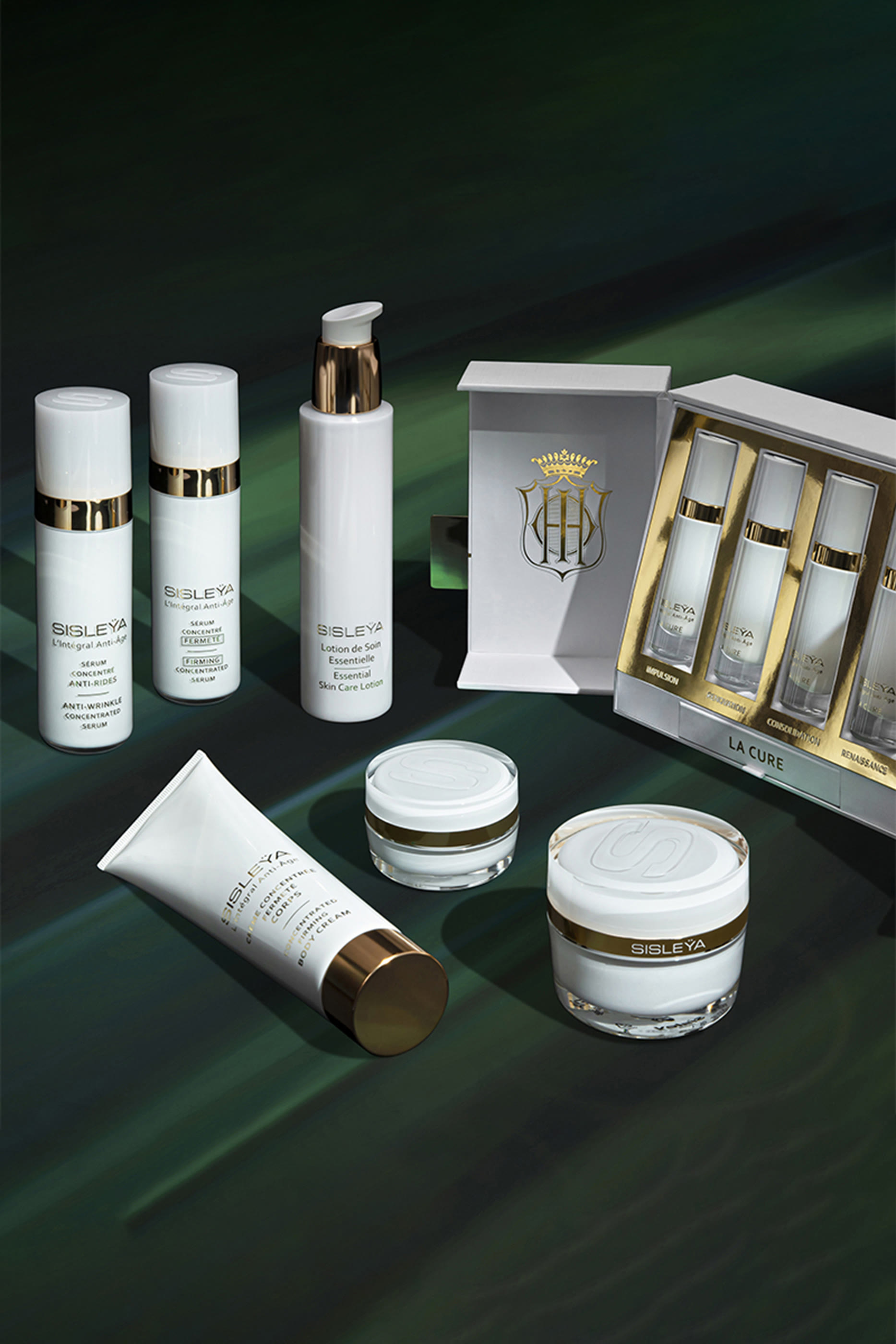 سيروم سيسليا لانتيجرال المركز لمقاومة علامات تقدم السن وشد البشرة