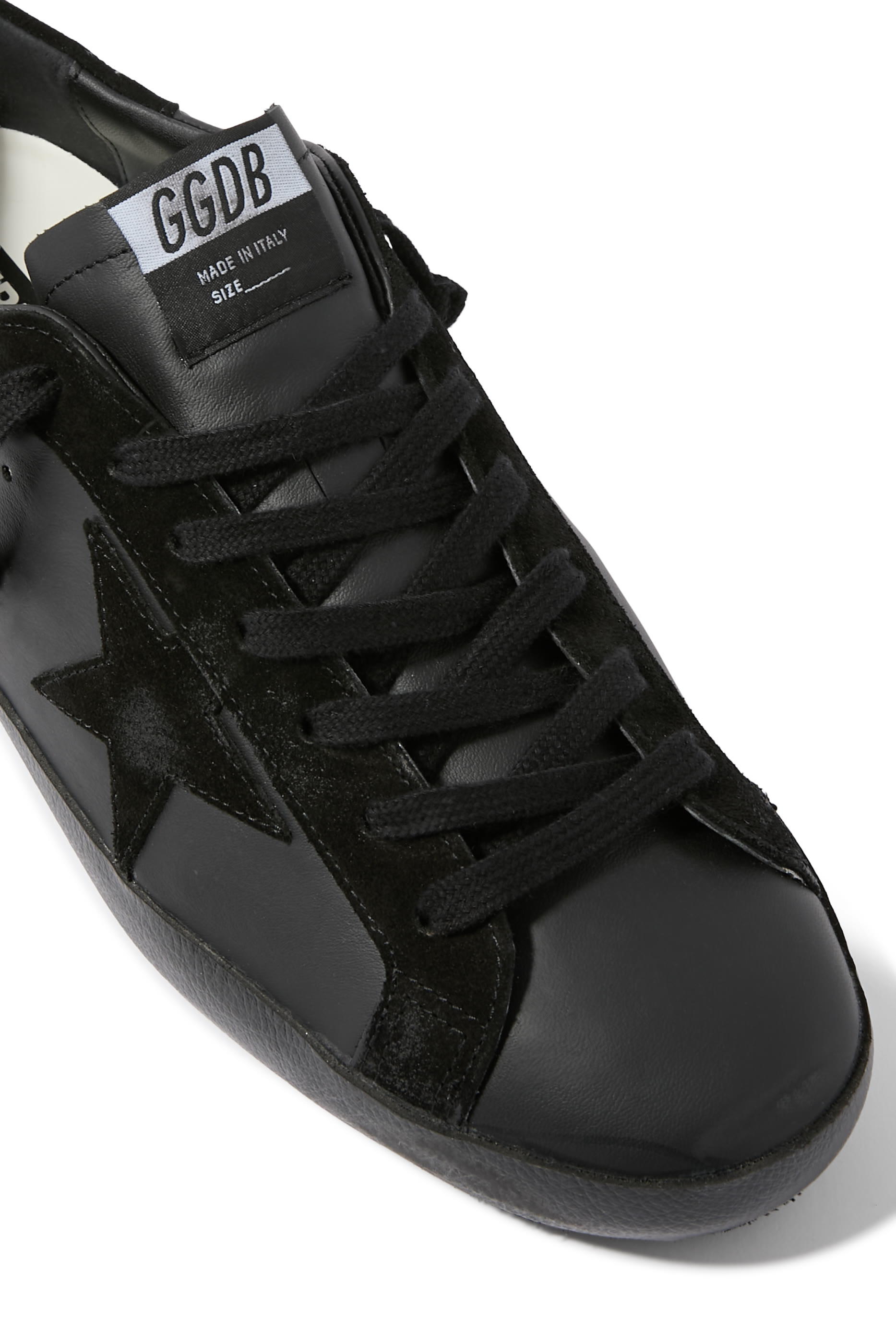 سنيكرز سوبر ستار