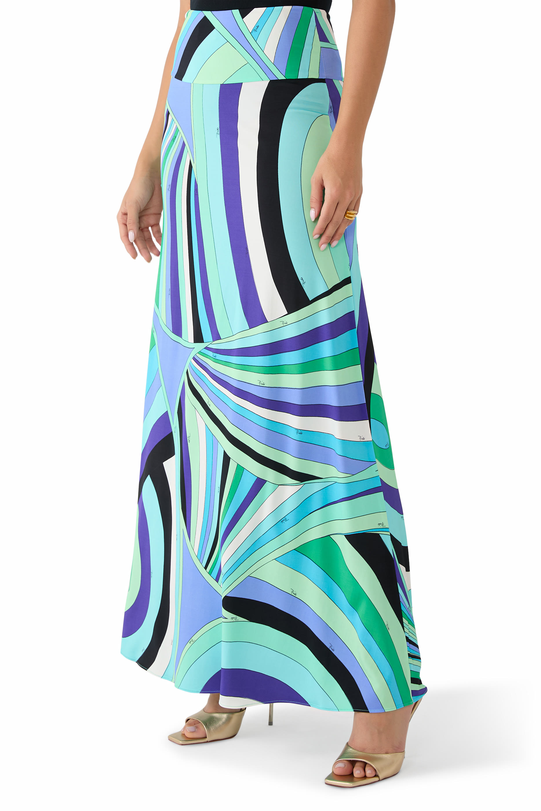 تنورة ايرايد ميكونوس