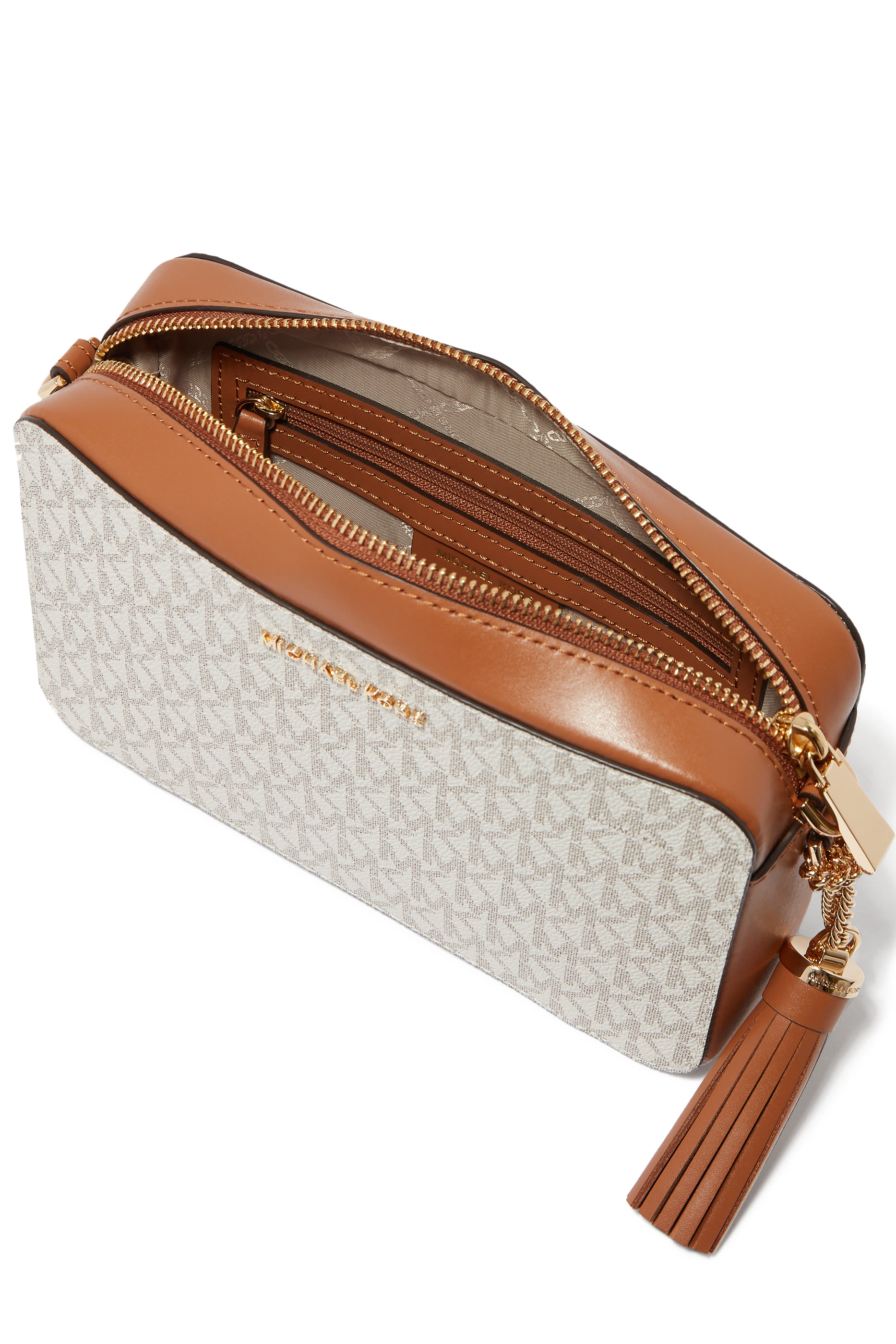 حقيبة كروس بودي جت ست متوسطة بشعار الماركة