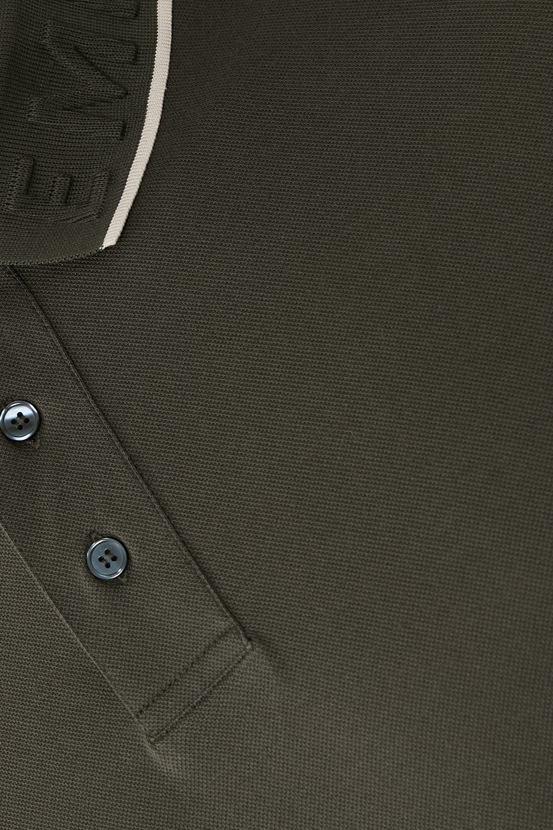 Embossed Logo Collar Piqu&eacute; Polo Shirt