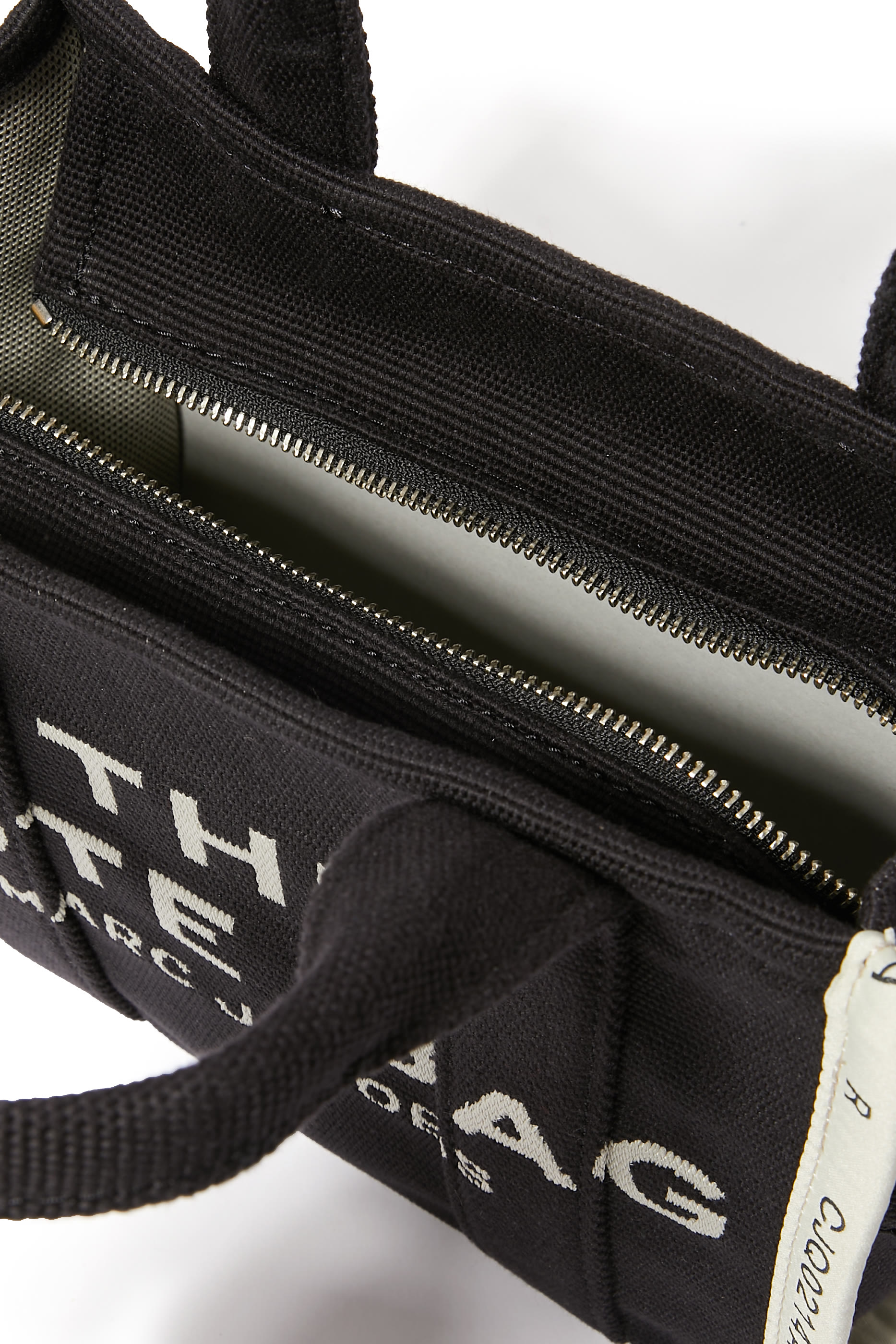 حقيبة يد صغيرة للسفر جاكار