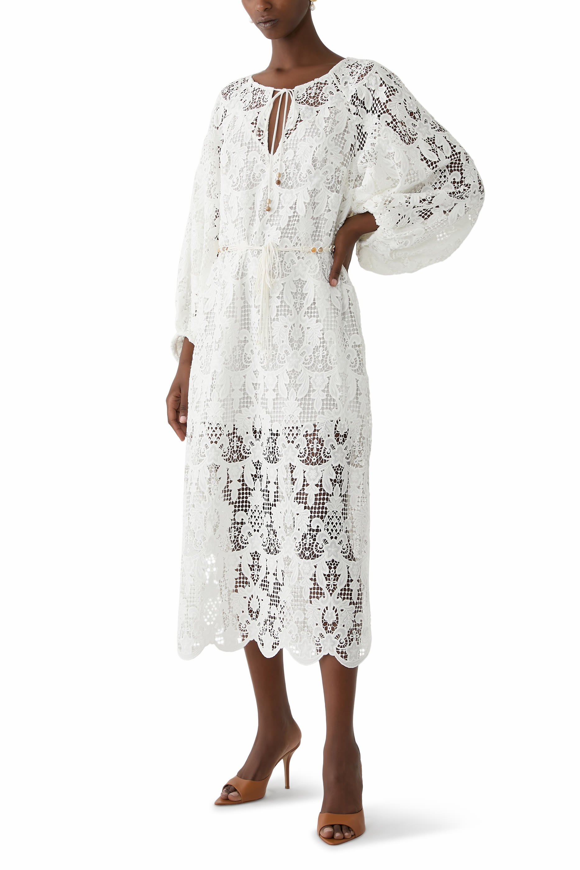 فستان كوكو متوسط الطول دانتيل