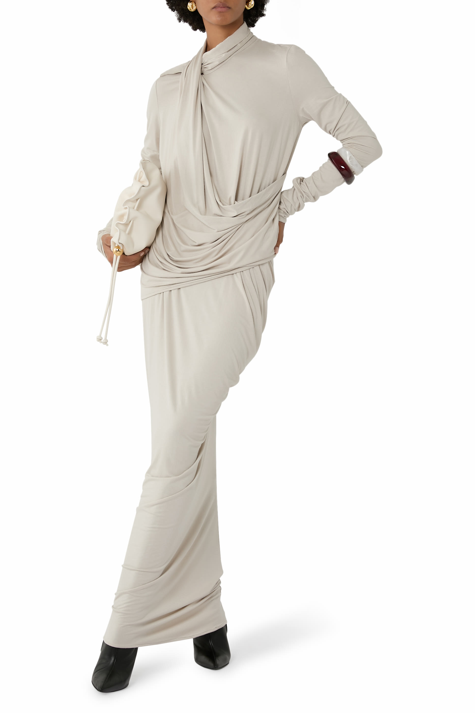 بلوزة دالترز