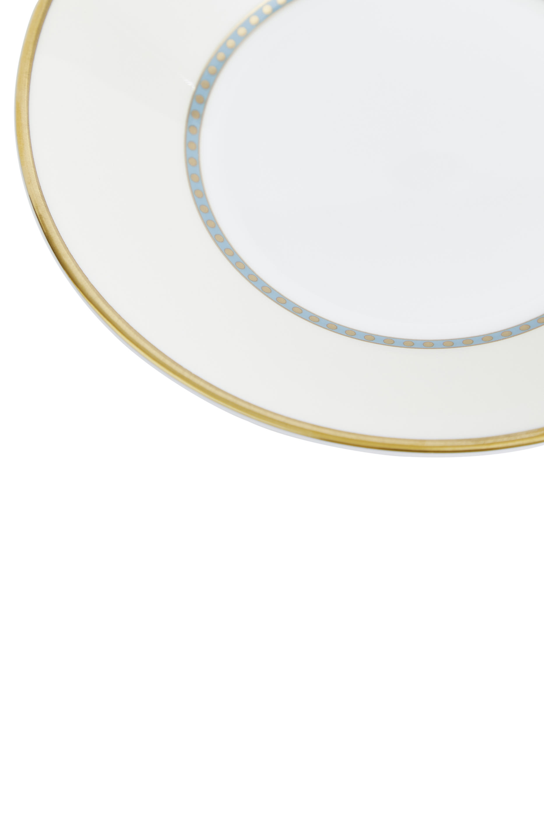 فنجان شاي وصحن هيليا