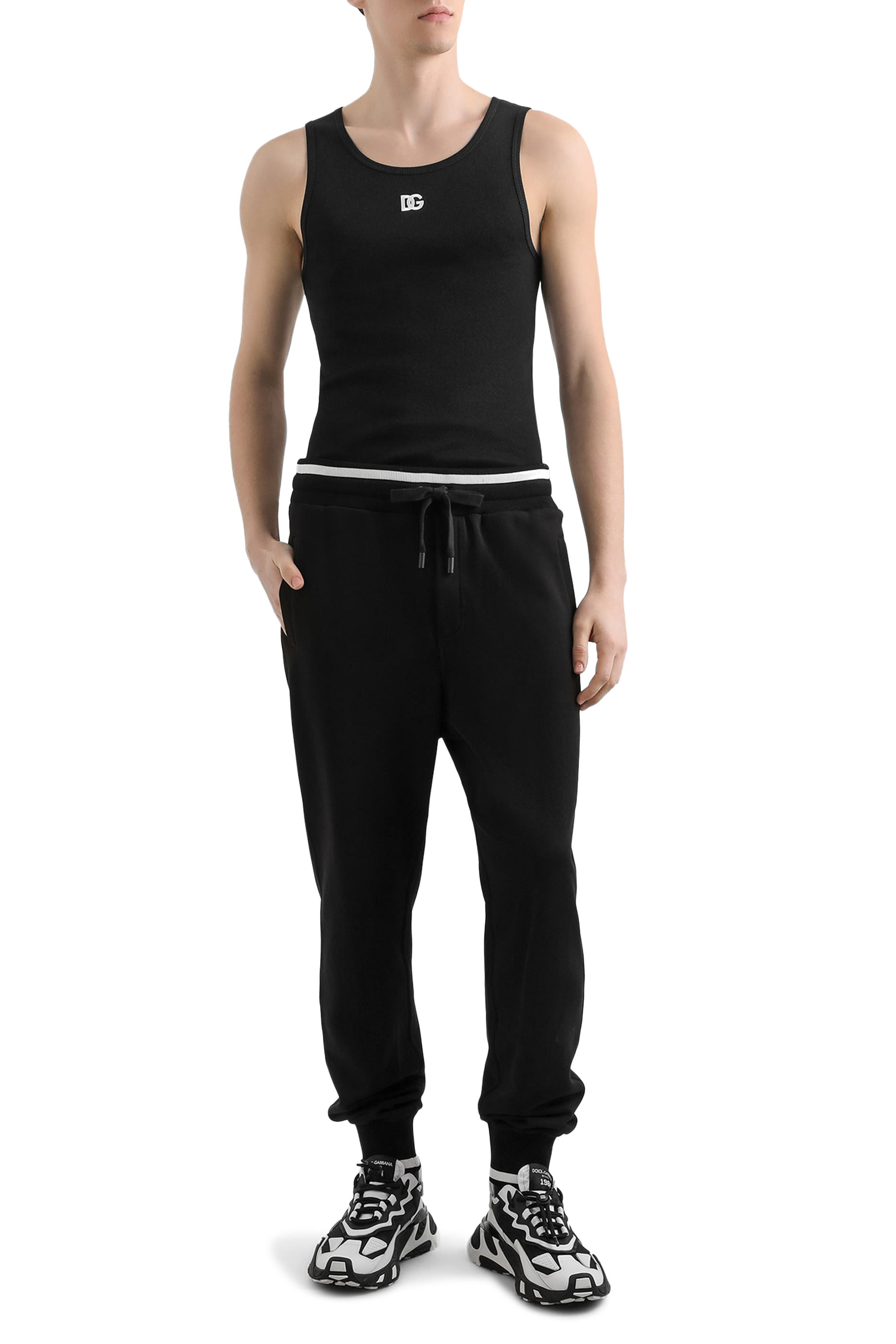 تيشيرت بلا أكمام مطرز قطن