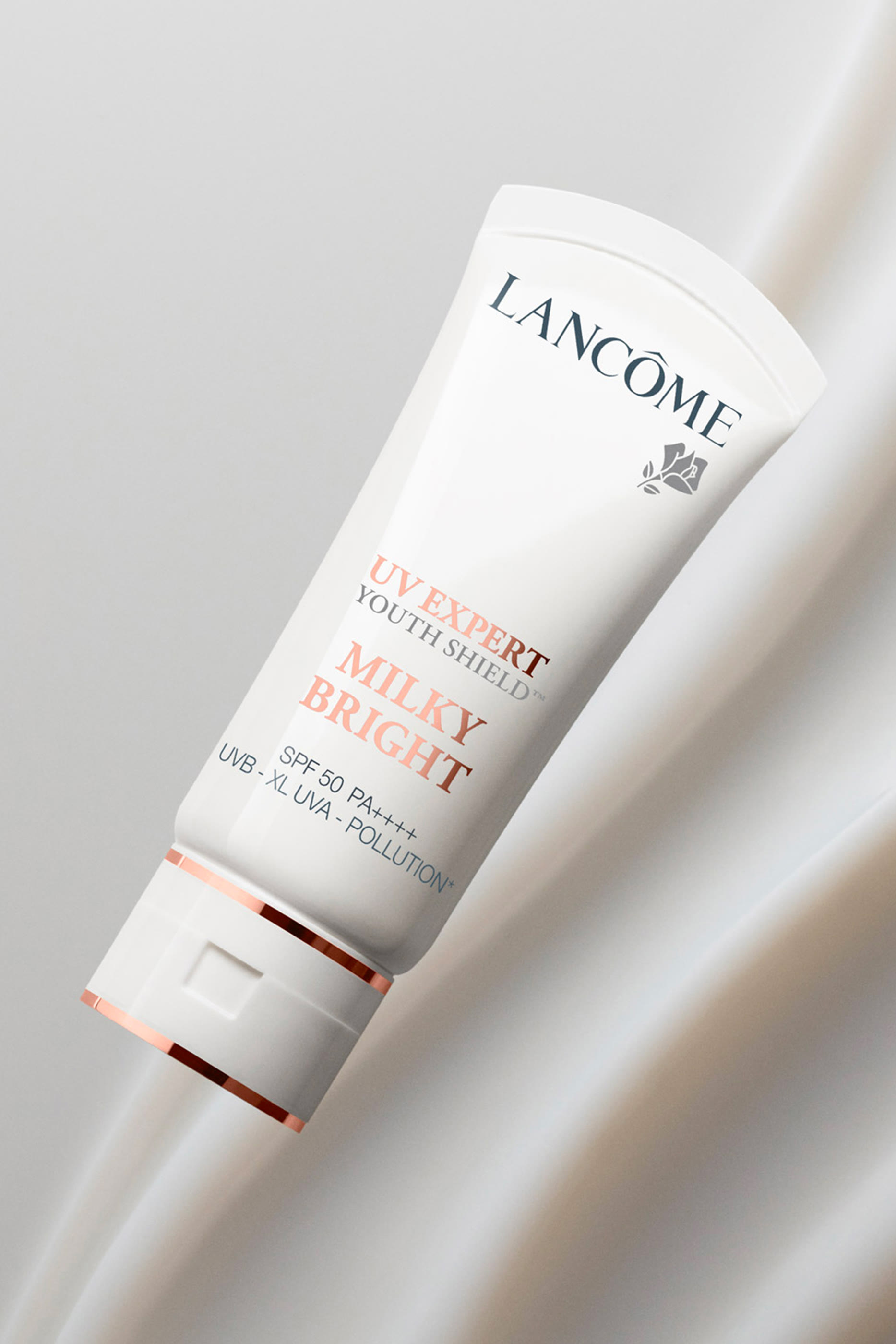 كريم إكسبرت ميلكي برايت للحماية من الأشعة فوق البنفسجية Spf 50