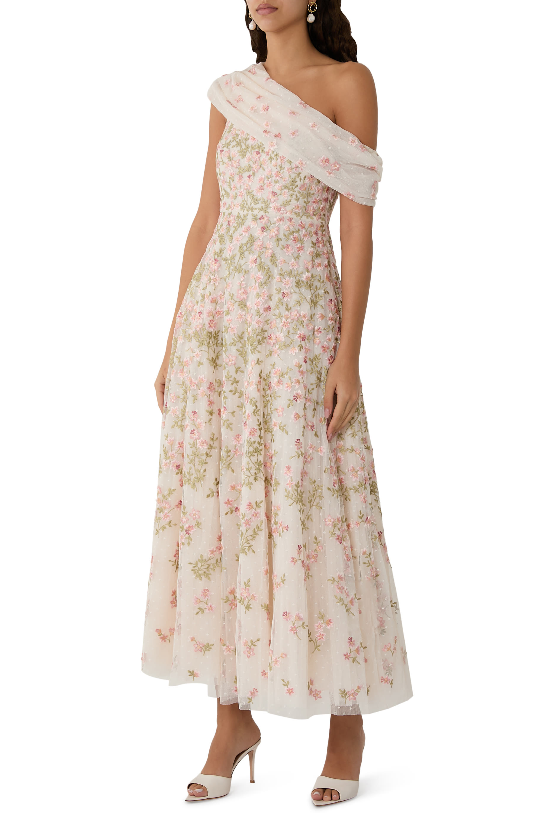 فستان سهرة ايفرت بلوم بقصة بطول الكاحل وكتف مكشوف