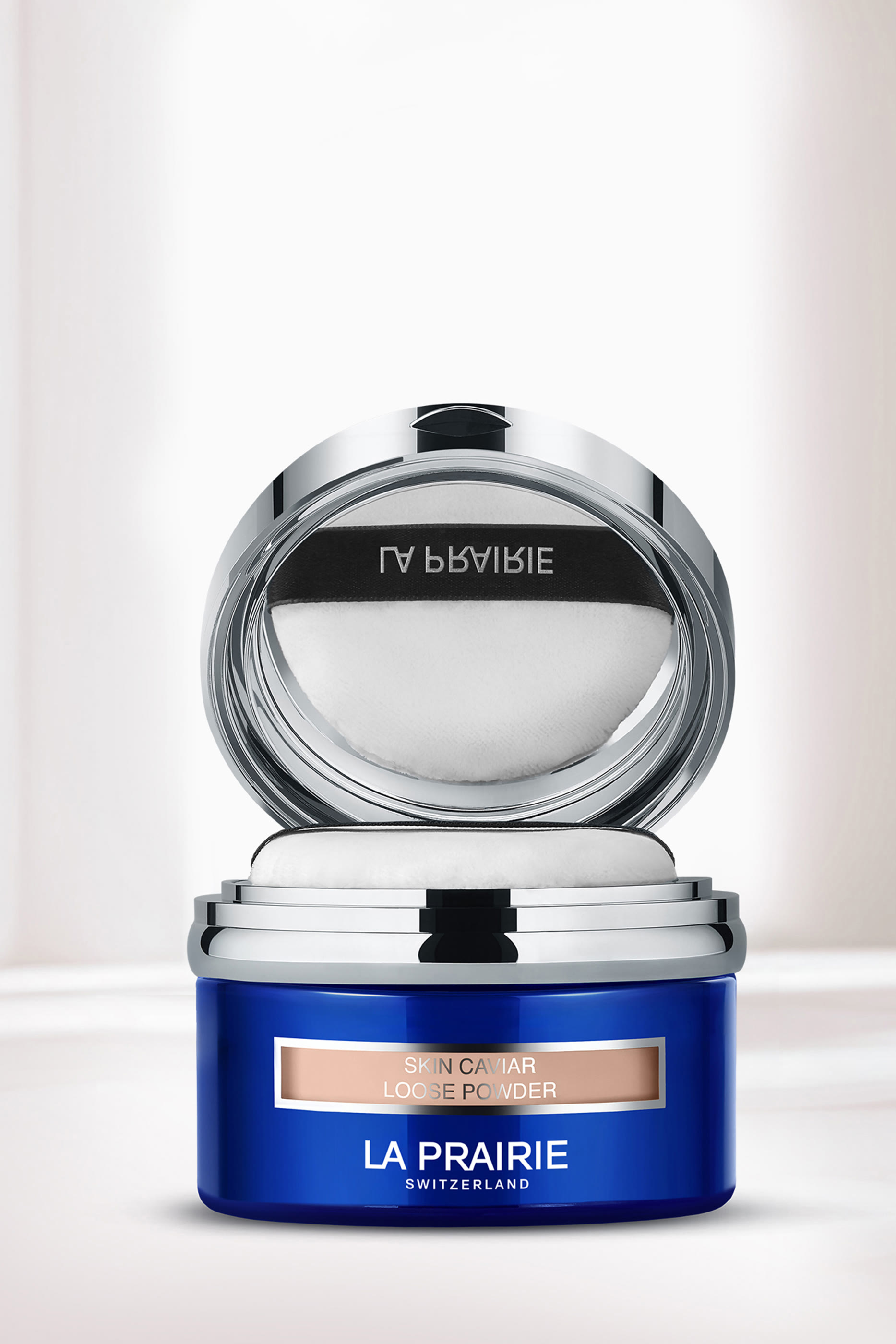 بودرة سائبة سكين كافيار