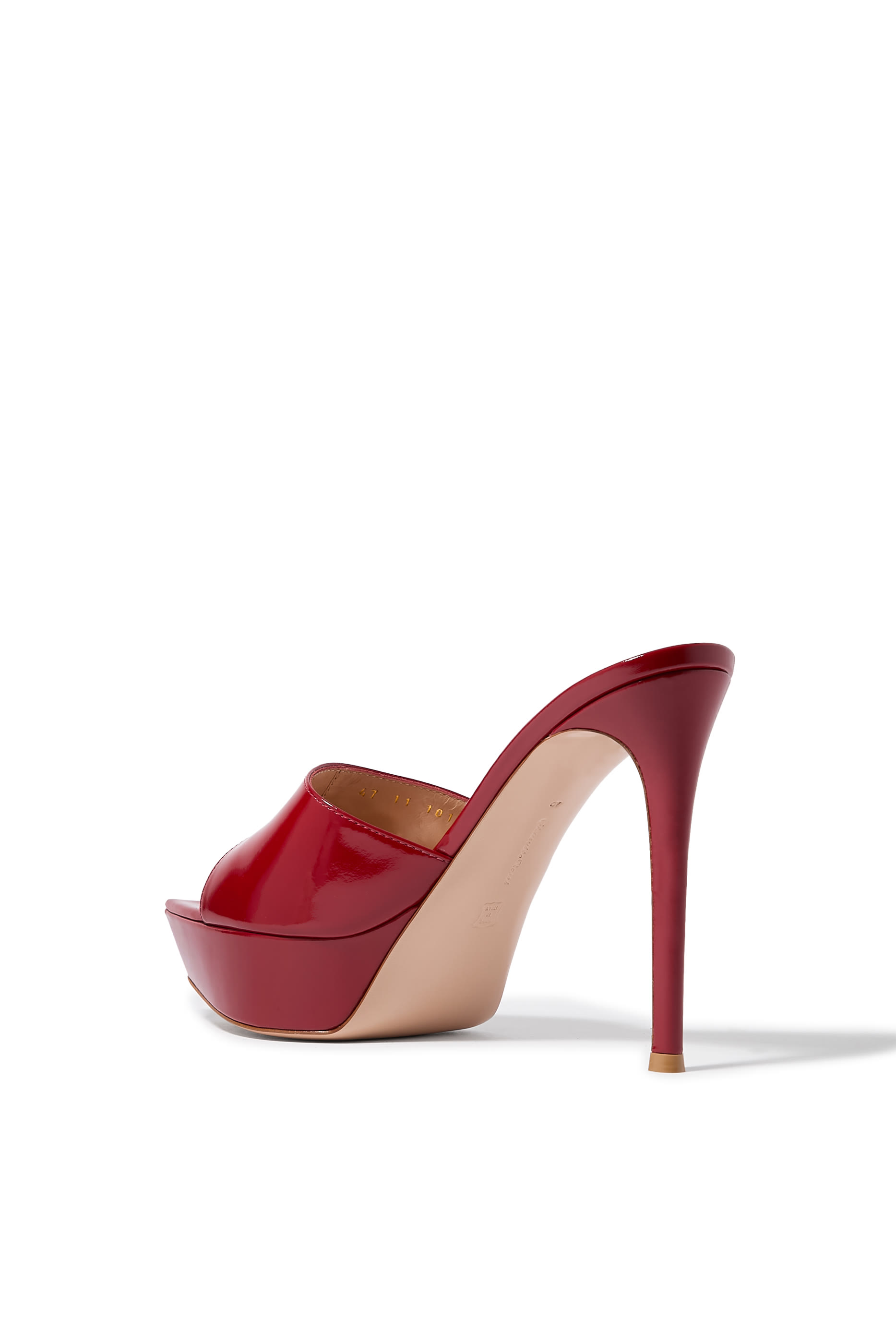 حذاء داشا 85 مفتوح من الخلف جلد لامع