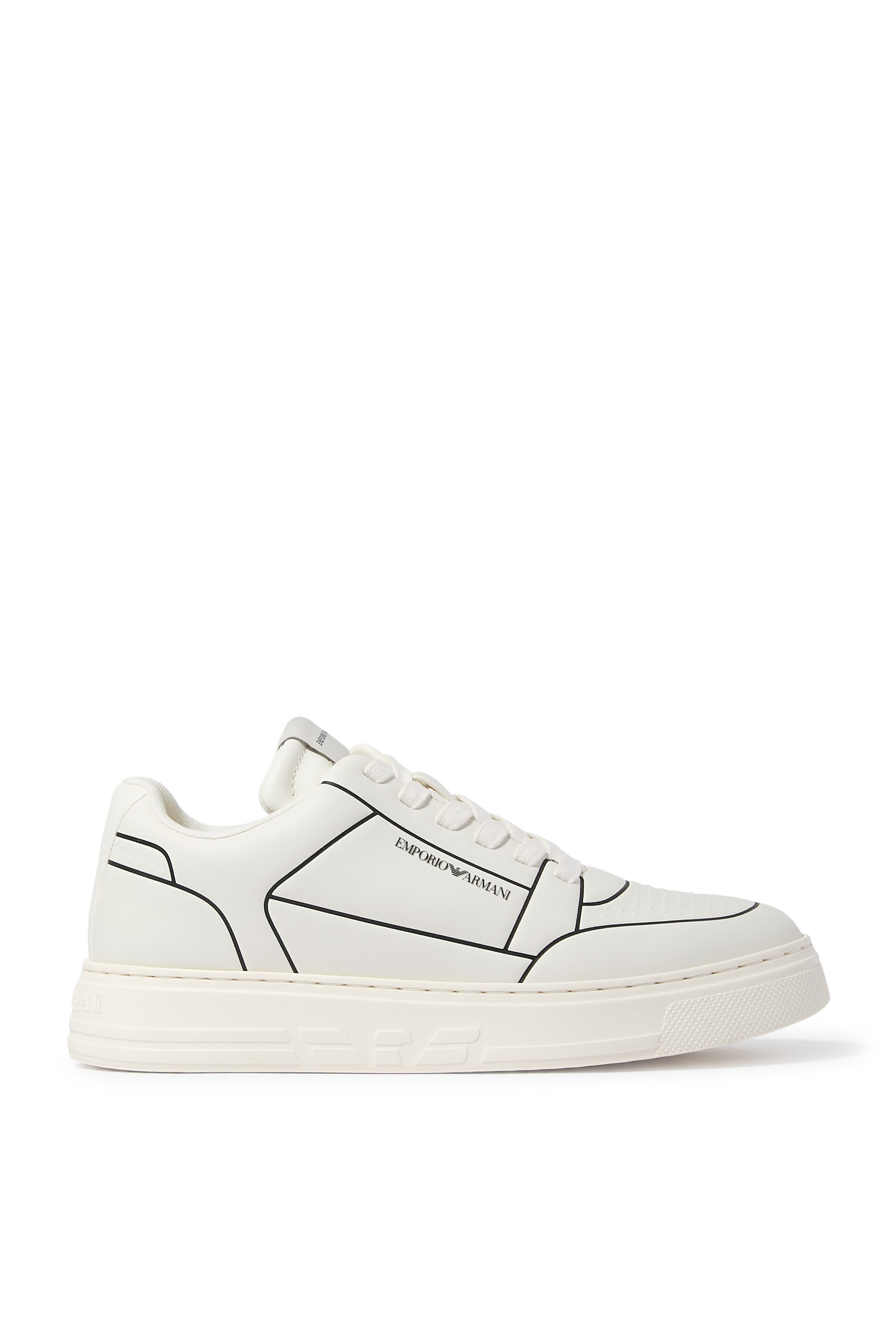 سنكيرز بإغلاق برباط للإغلاق وشعار الماركة