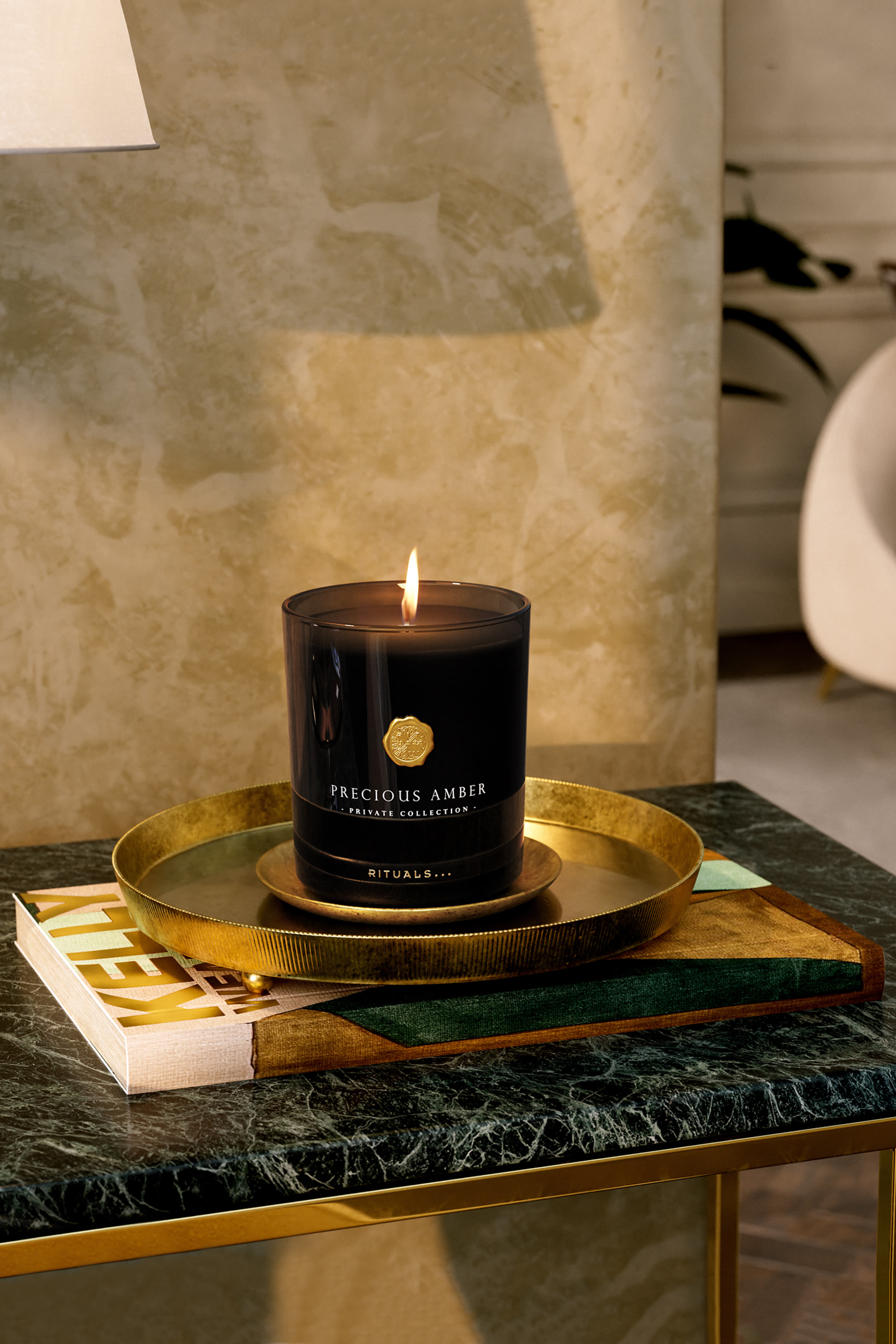 Precious Amber Scented Candle