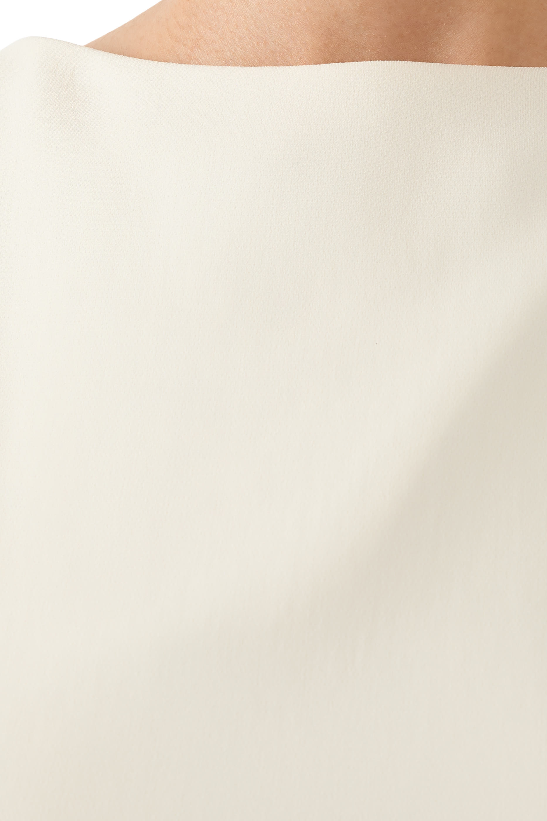 فستان بقصة واسعة كريب أدميرال