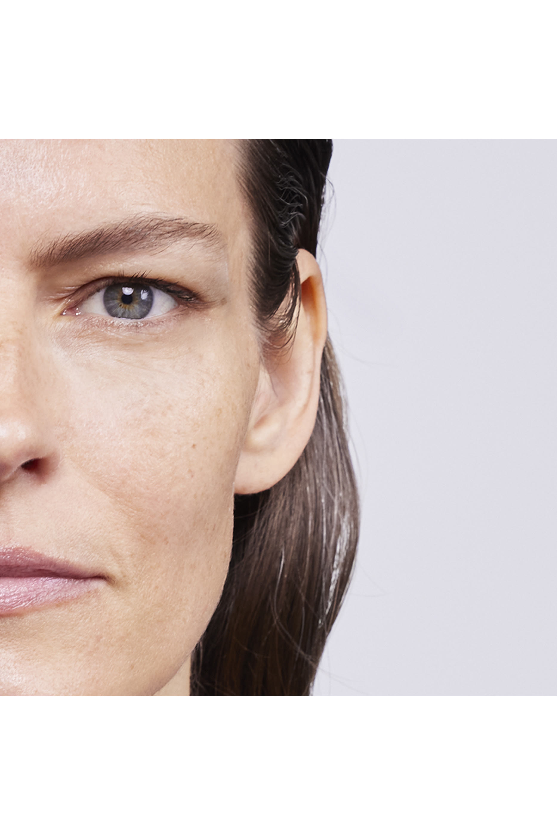 مجموعة سيروم بيو-بيرفورمنس لملإ البشرة، 2 قطع