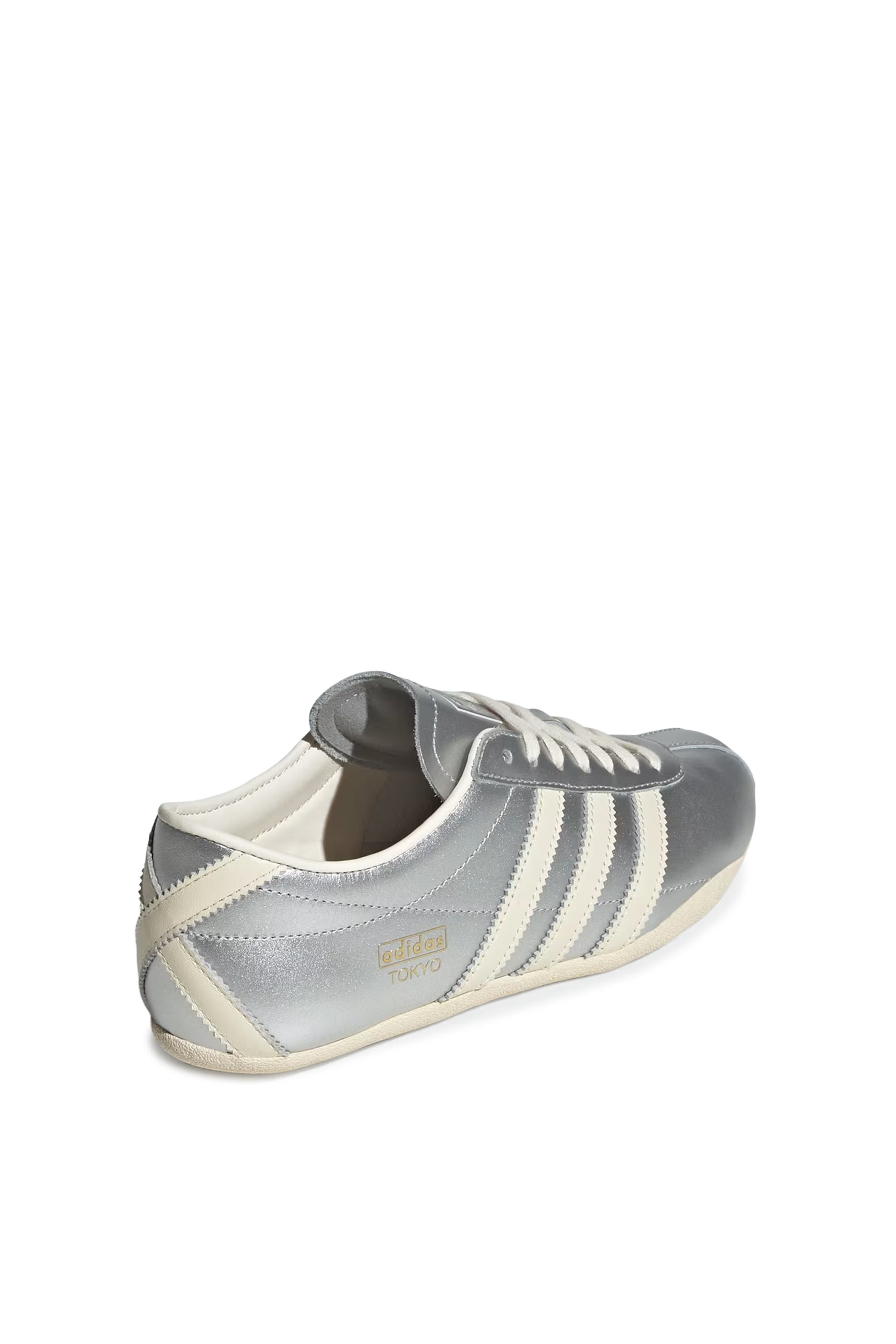 سنيكرز طوكيو