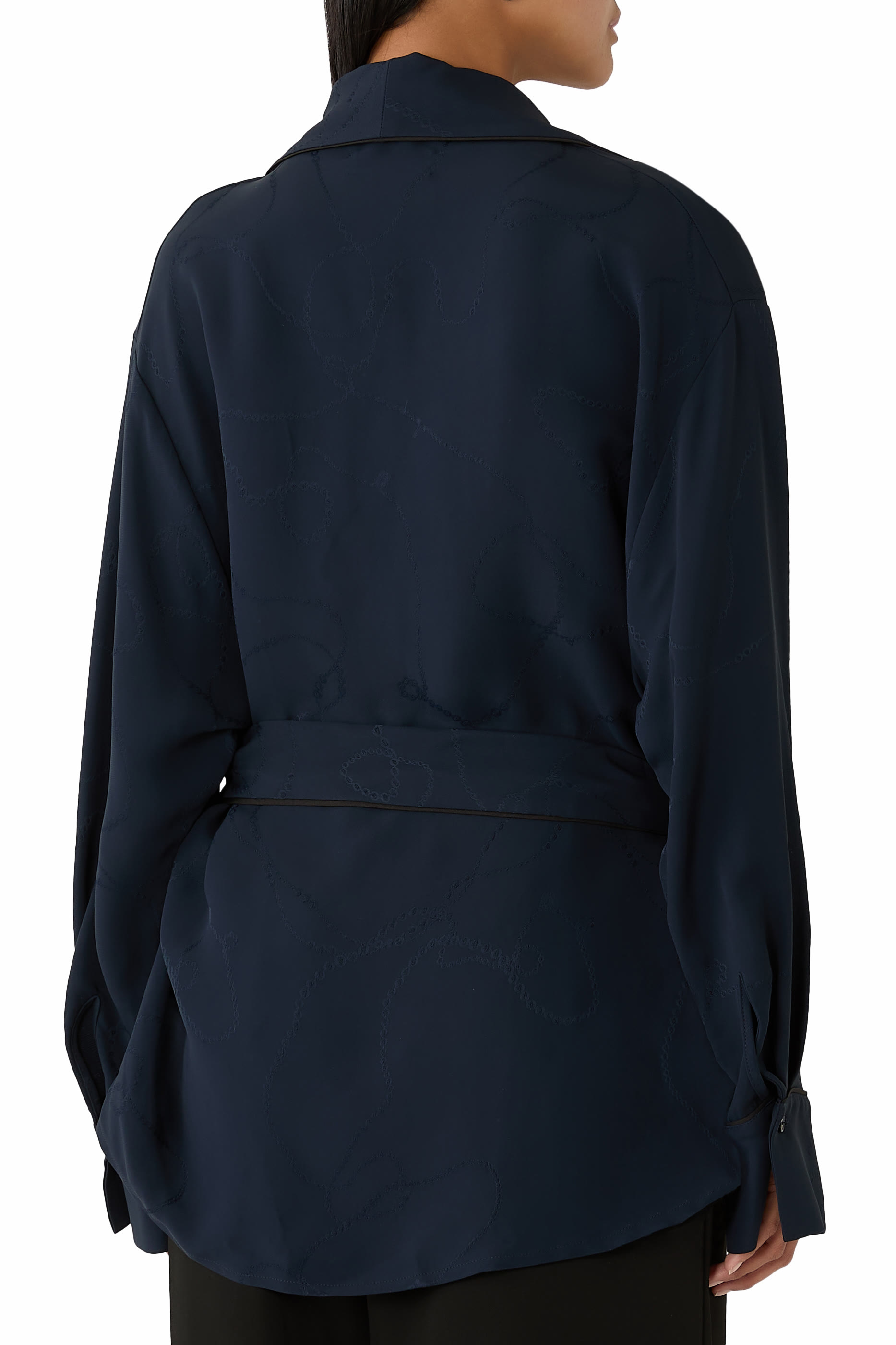 بلوزة بيجامة بتصميم ملفوف