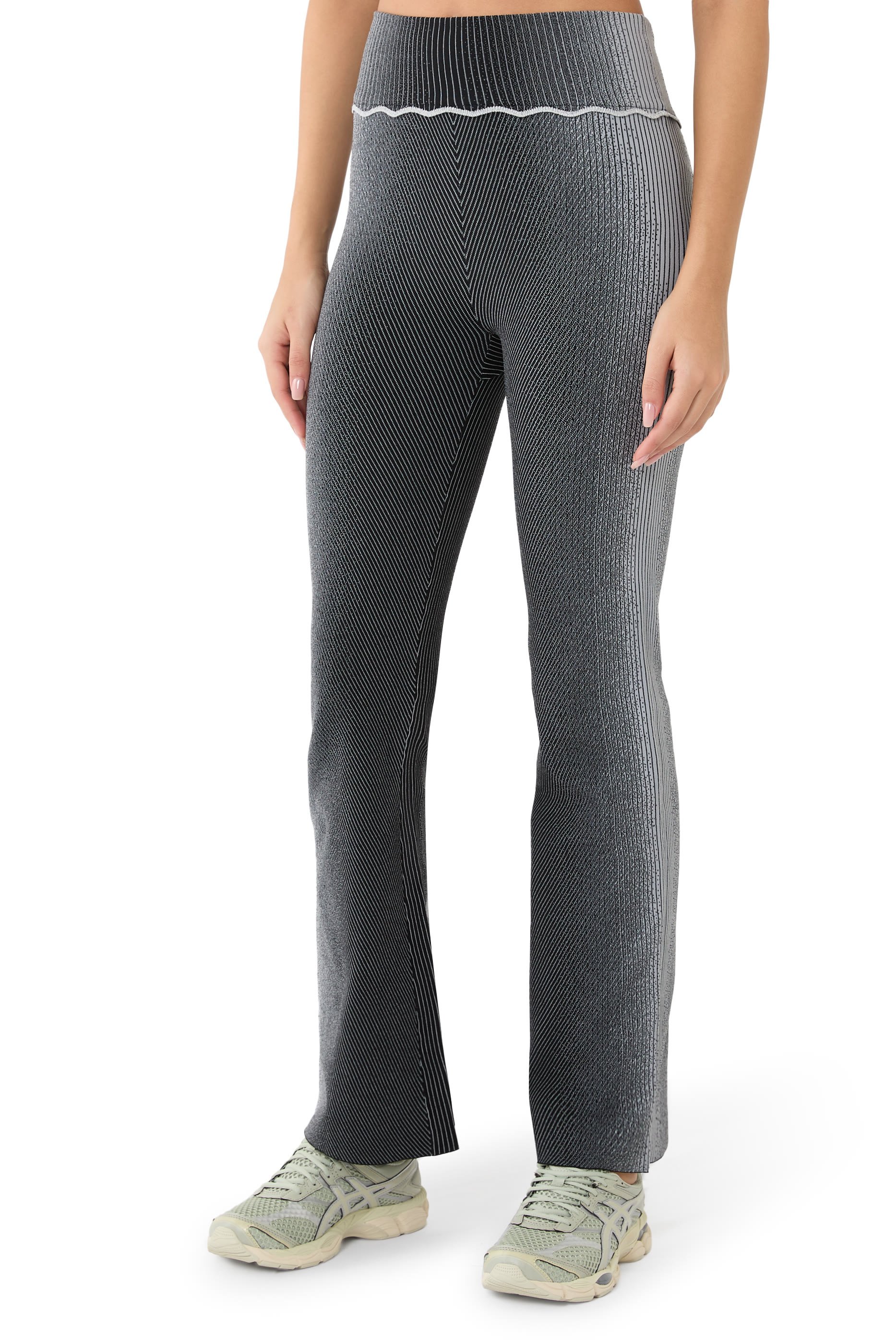 بنطال رياضي جين 11 بقصة طويلة