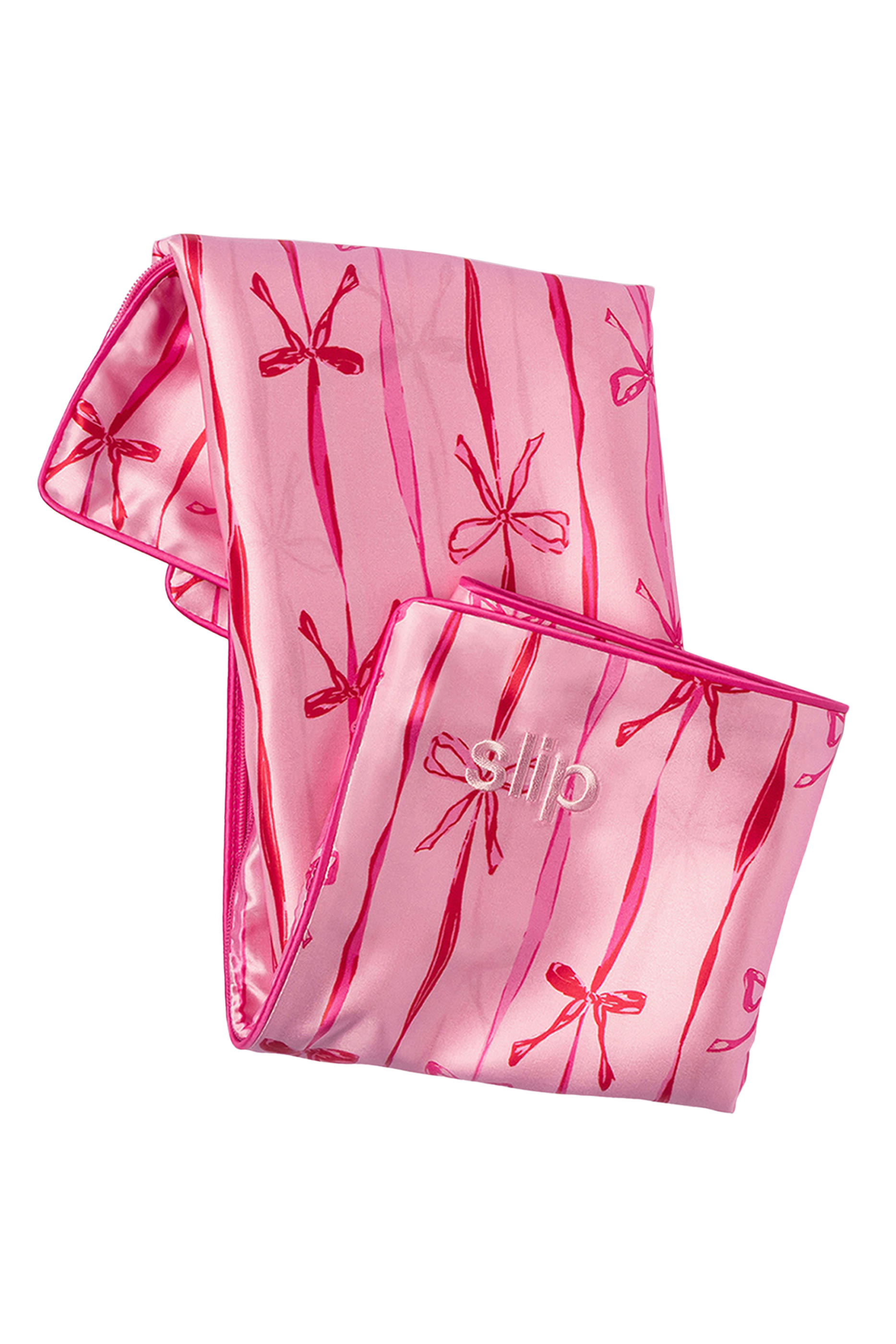 غطاء وسادة ستروبيري كب كيك مقاس كوين