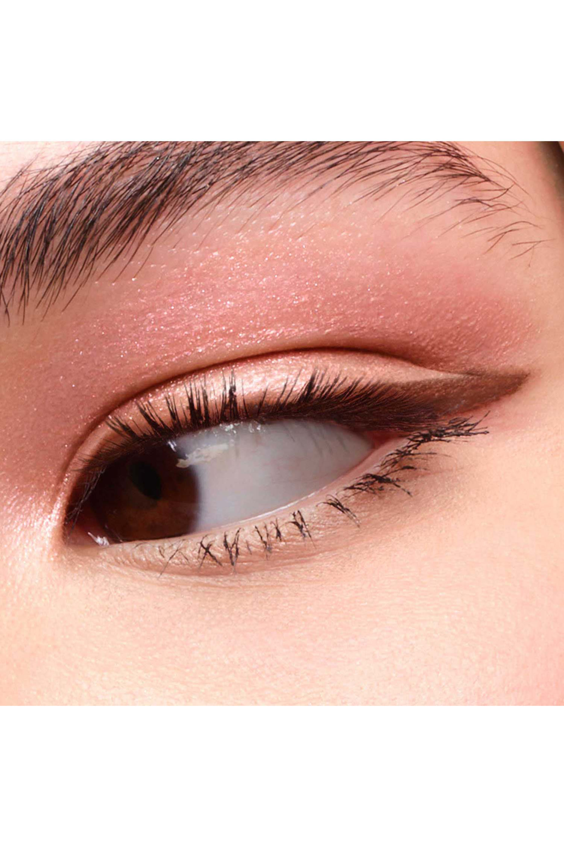 لوحة ظلال عيون دايمنشنز بتأثيرات متعددة تدوم طويلاً