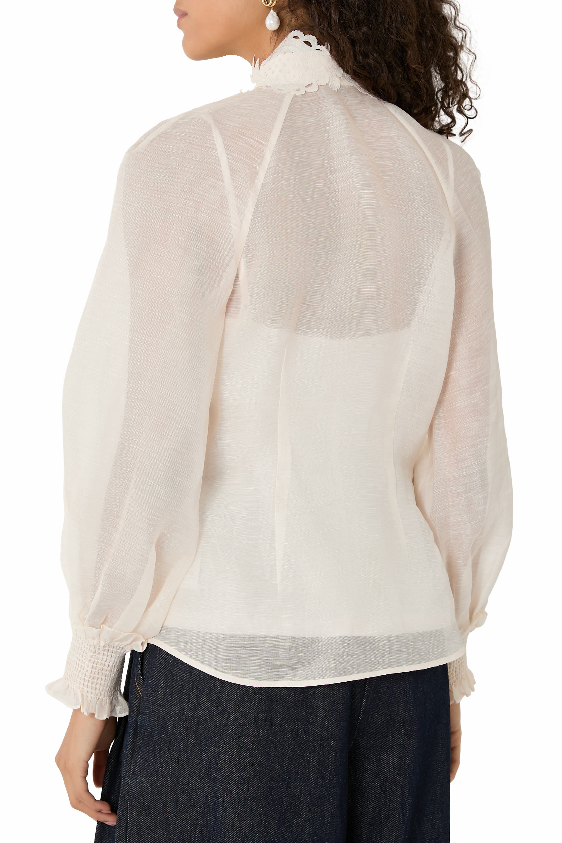 بلوزة ريبيليون بياقة