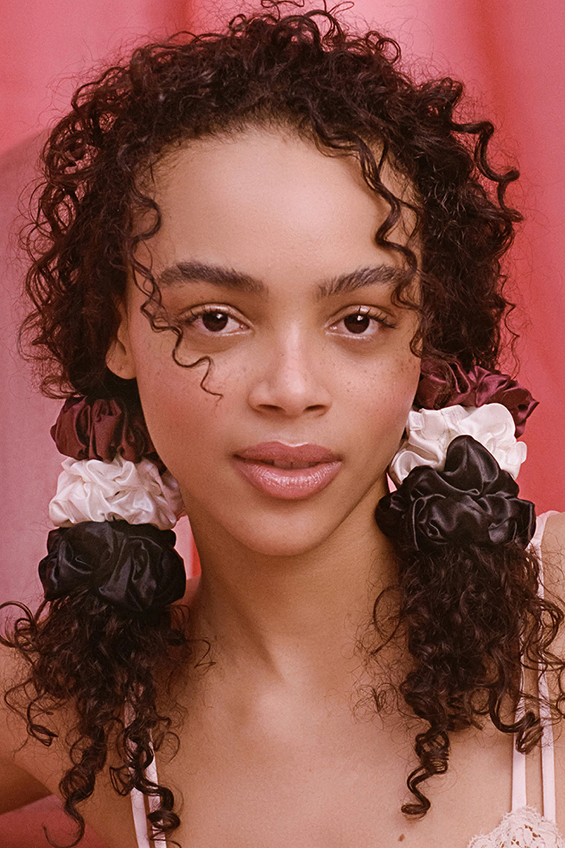 مجموعة ربطات شعر شوجر بلم كبيرة في عبوة بتصميم زينة للكريسماس، 3 قطع