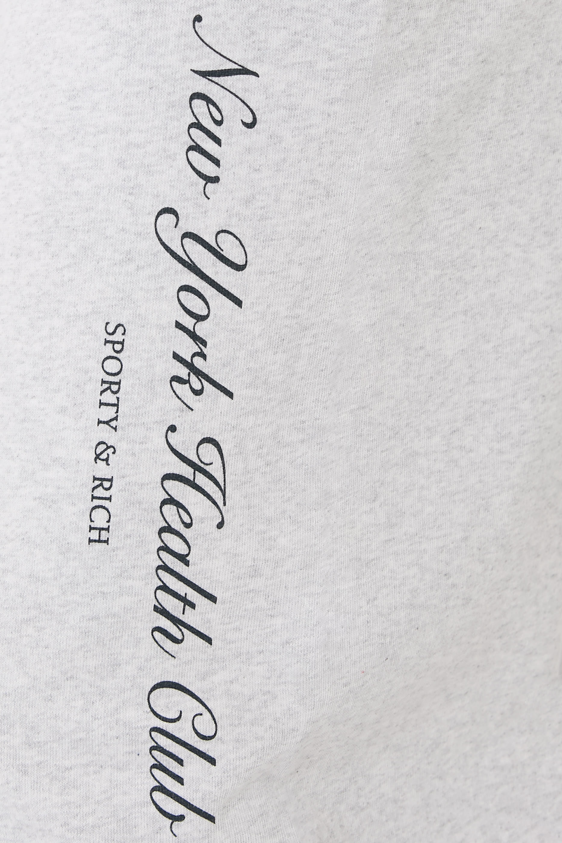 بنطال رياضي بشعار الماركة