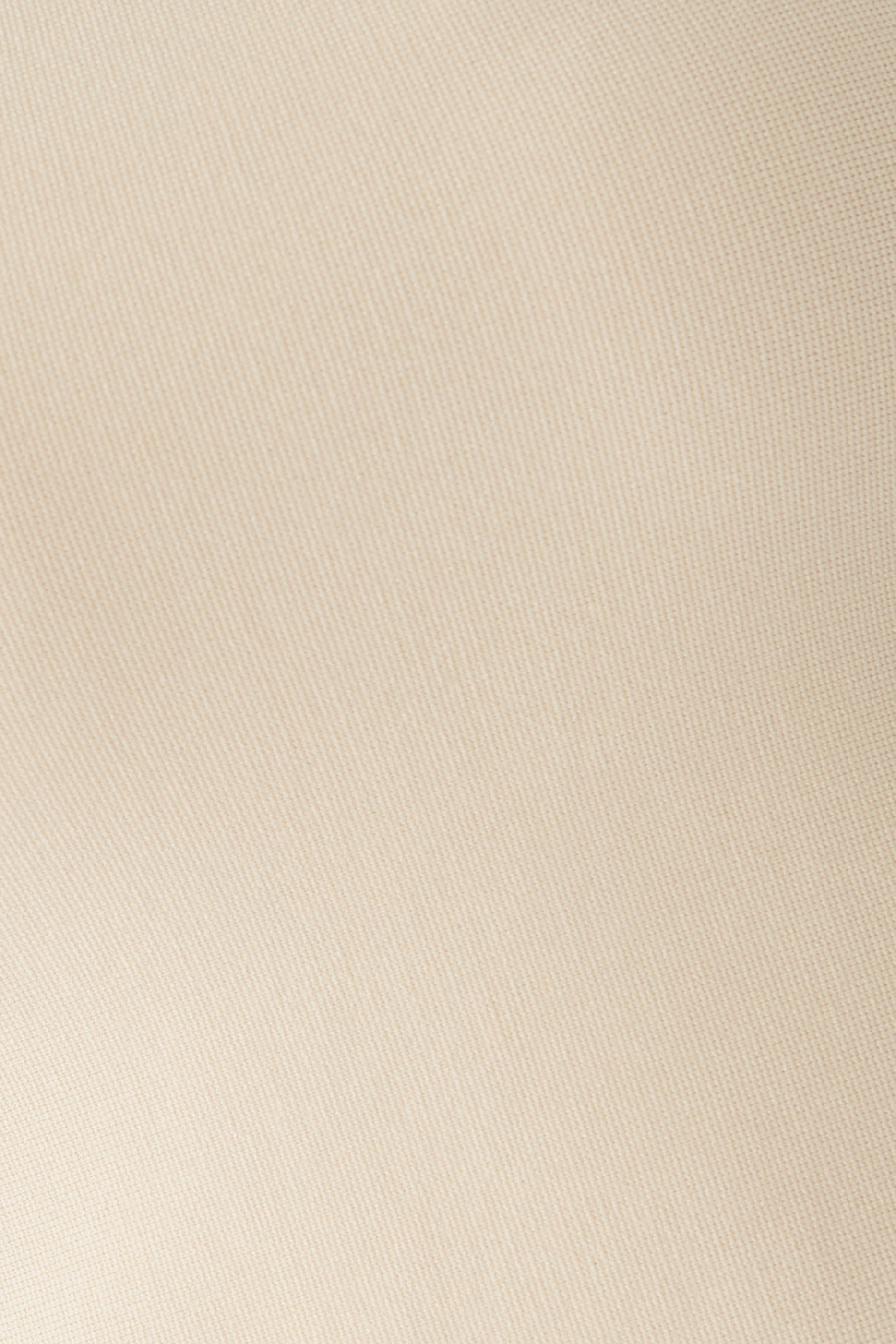 بلوزة شاون بصدرية