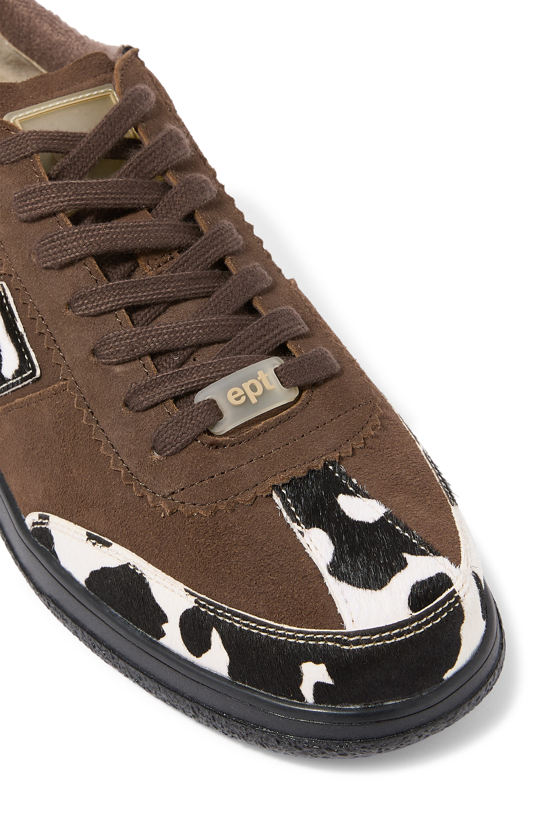 سنيكرز سانتوس