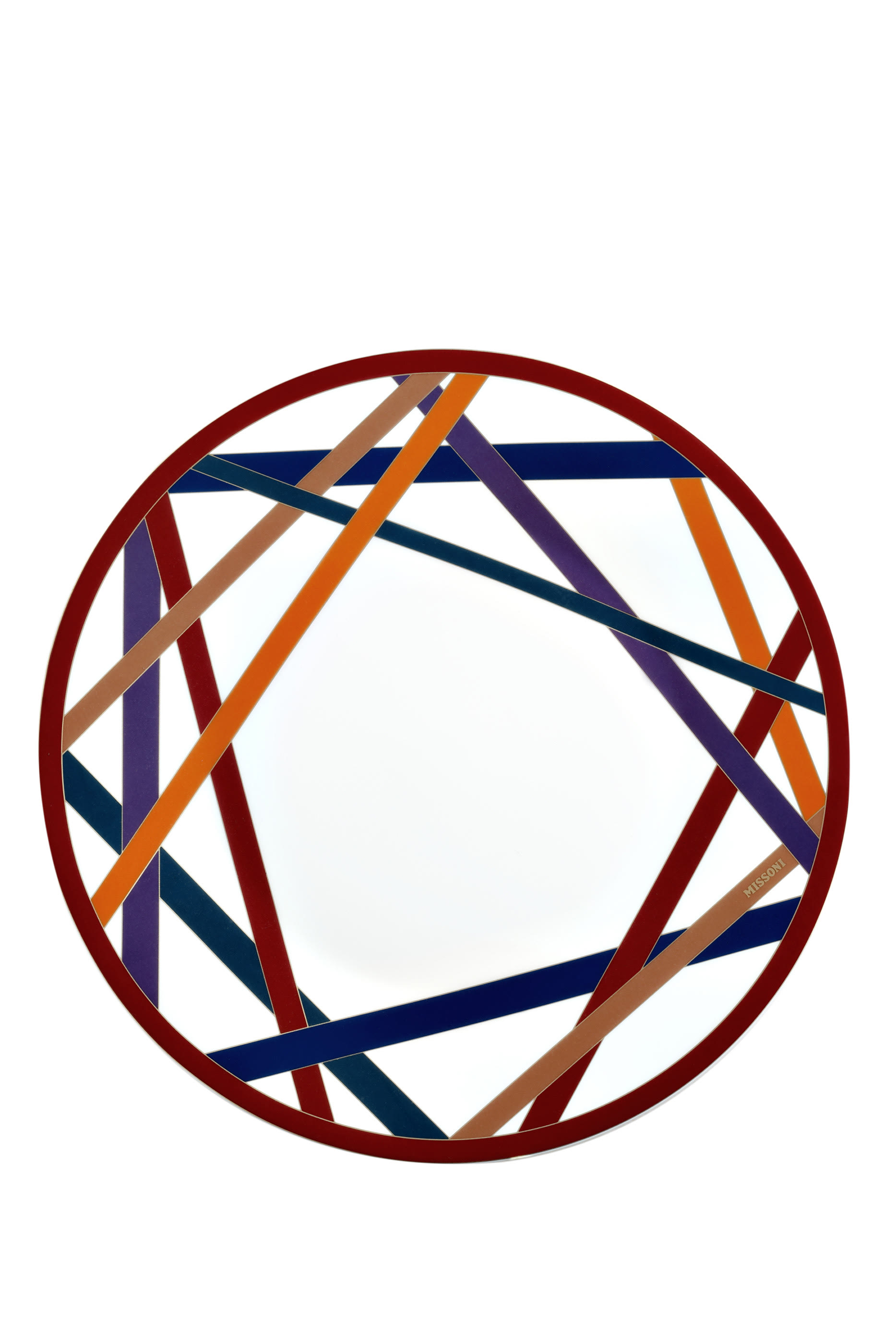 طبق تقديم ناستري