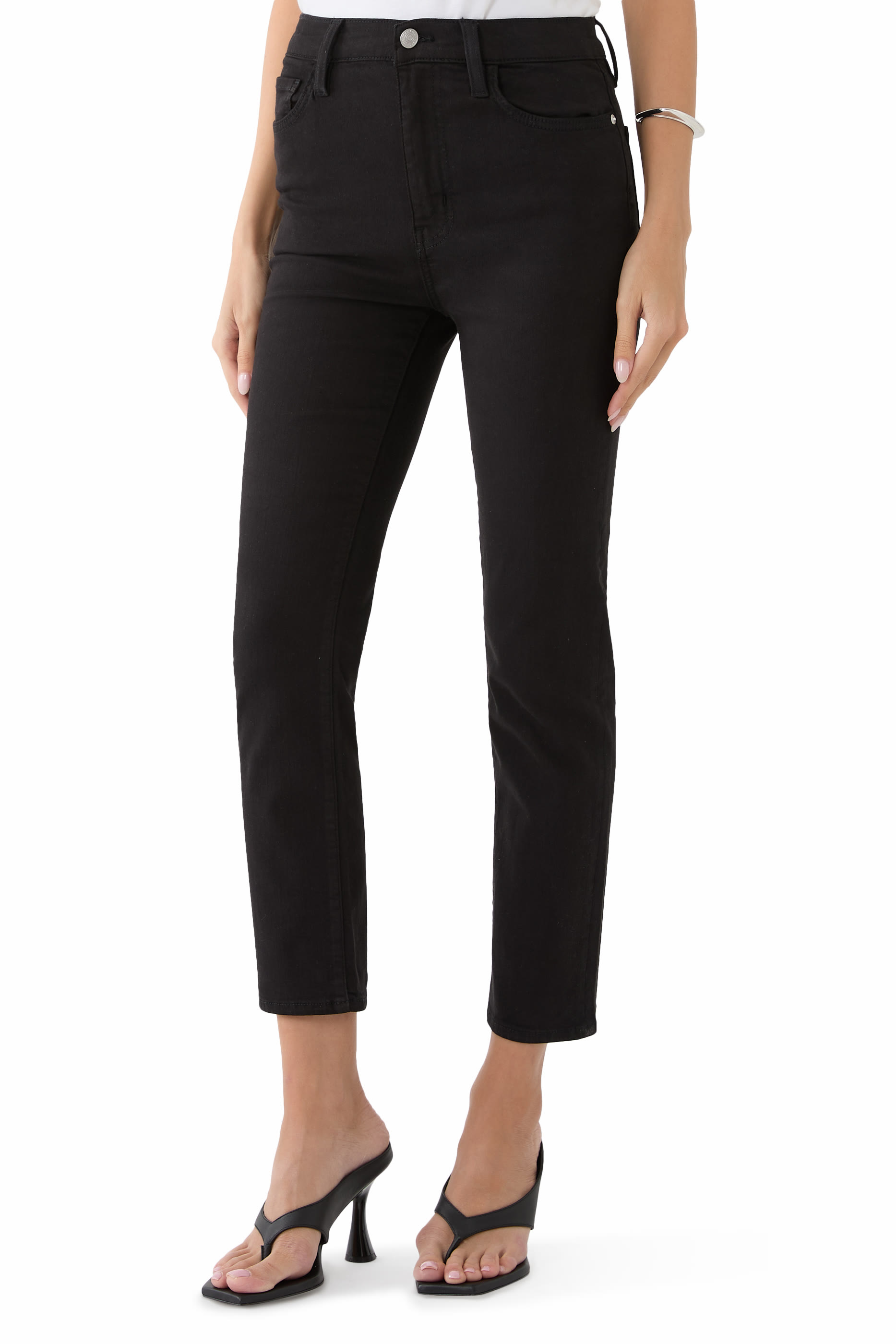 بنطال بقصة ساق مستقيمة بخصر مرتفع