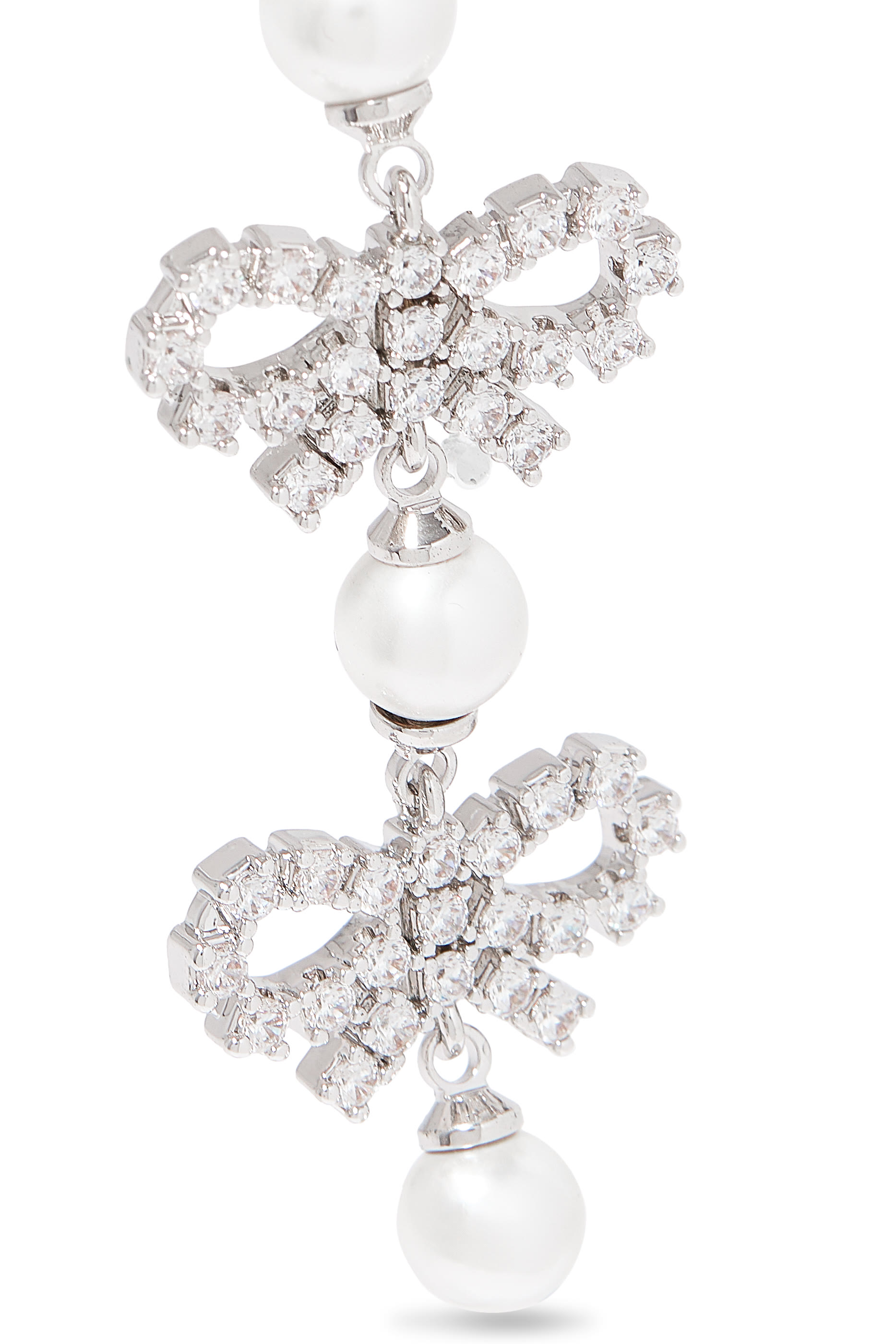 أقراط بتصميم متدرج بفيونكة صغيرة مرصعة بكريستال