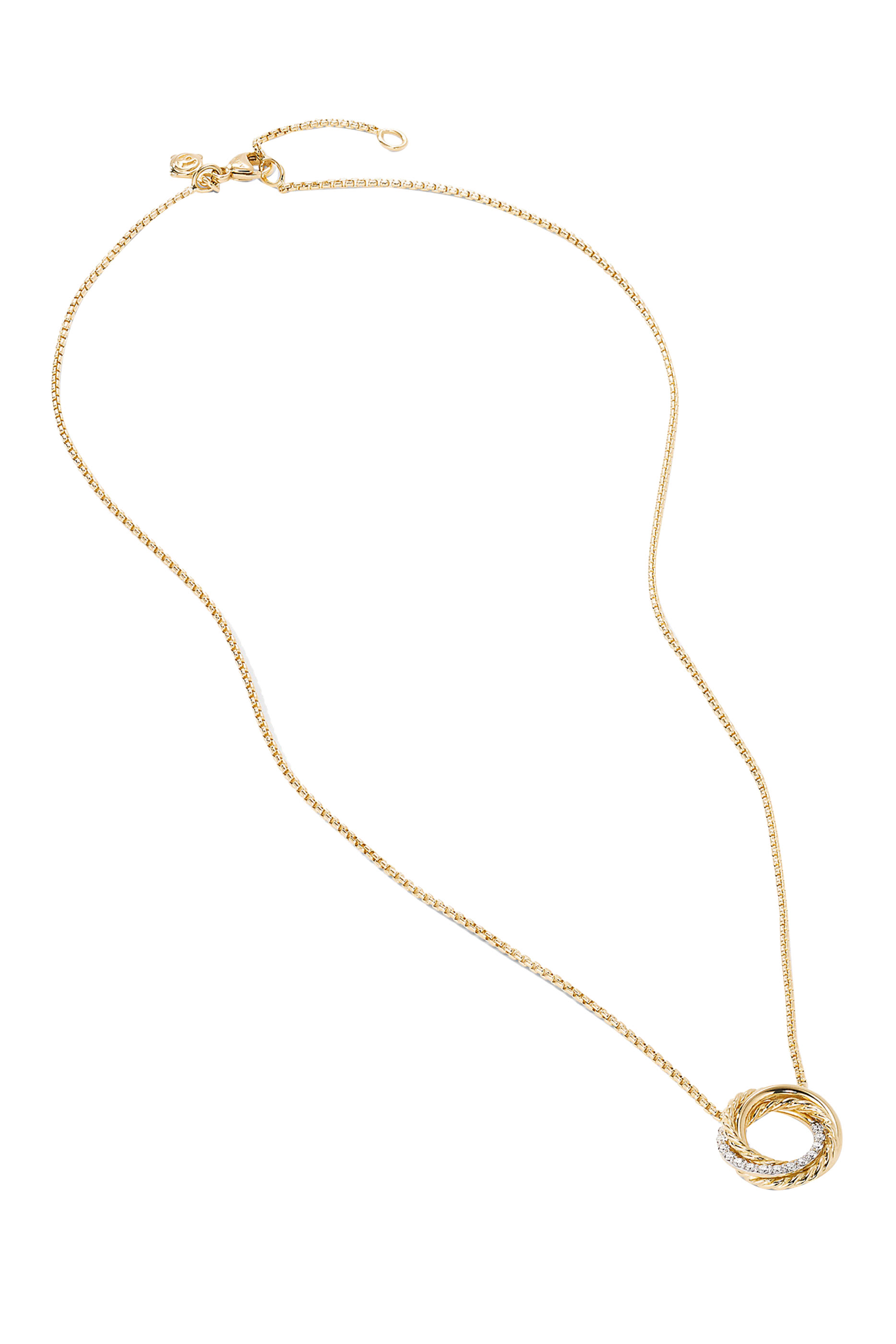 قلادة كروس اوفر بدلاية مرصعة بالماس