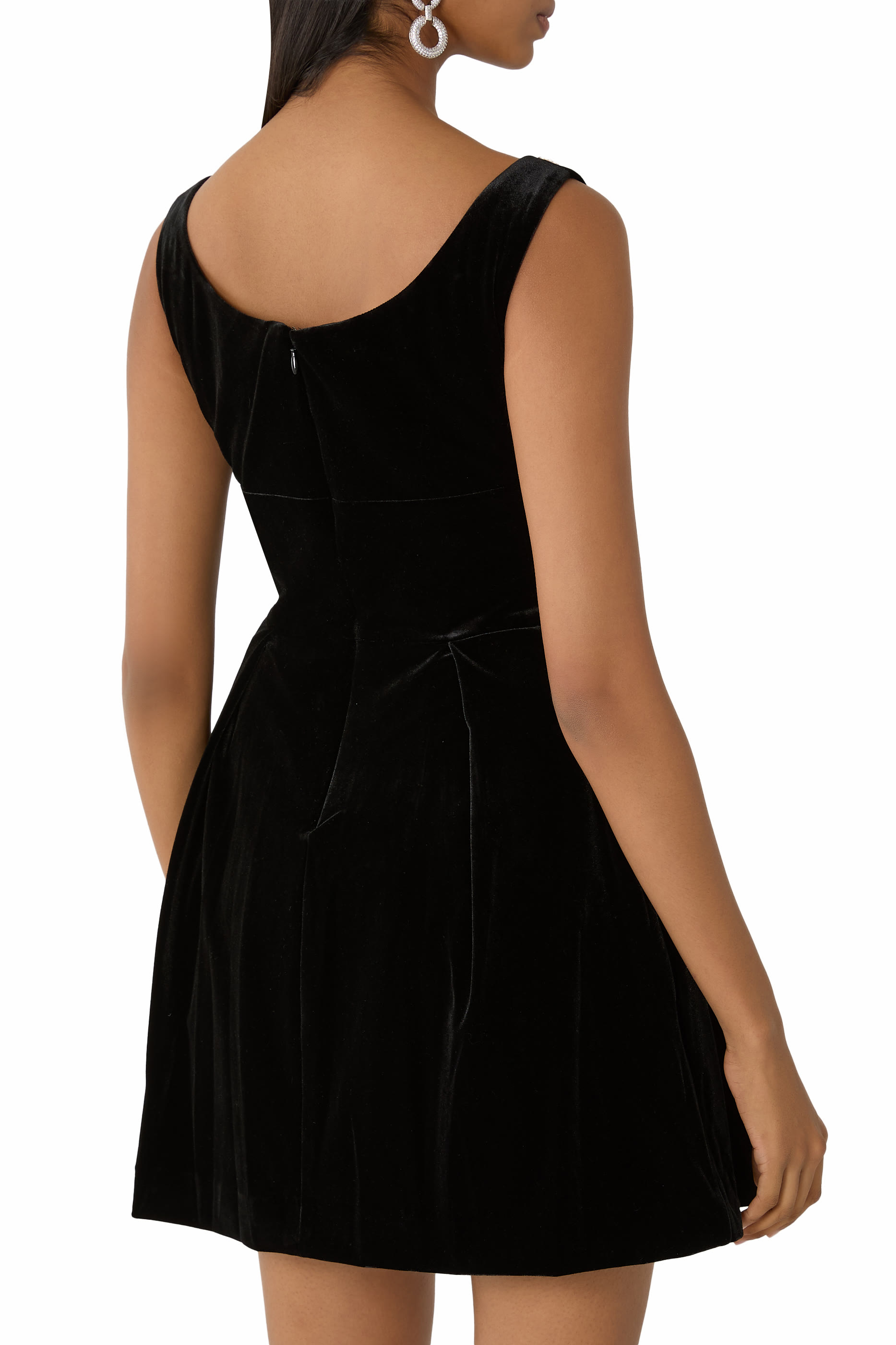 فستان قصير مخمل