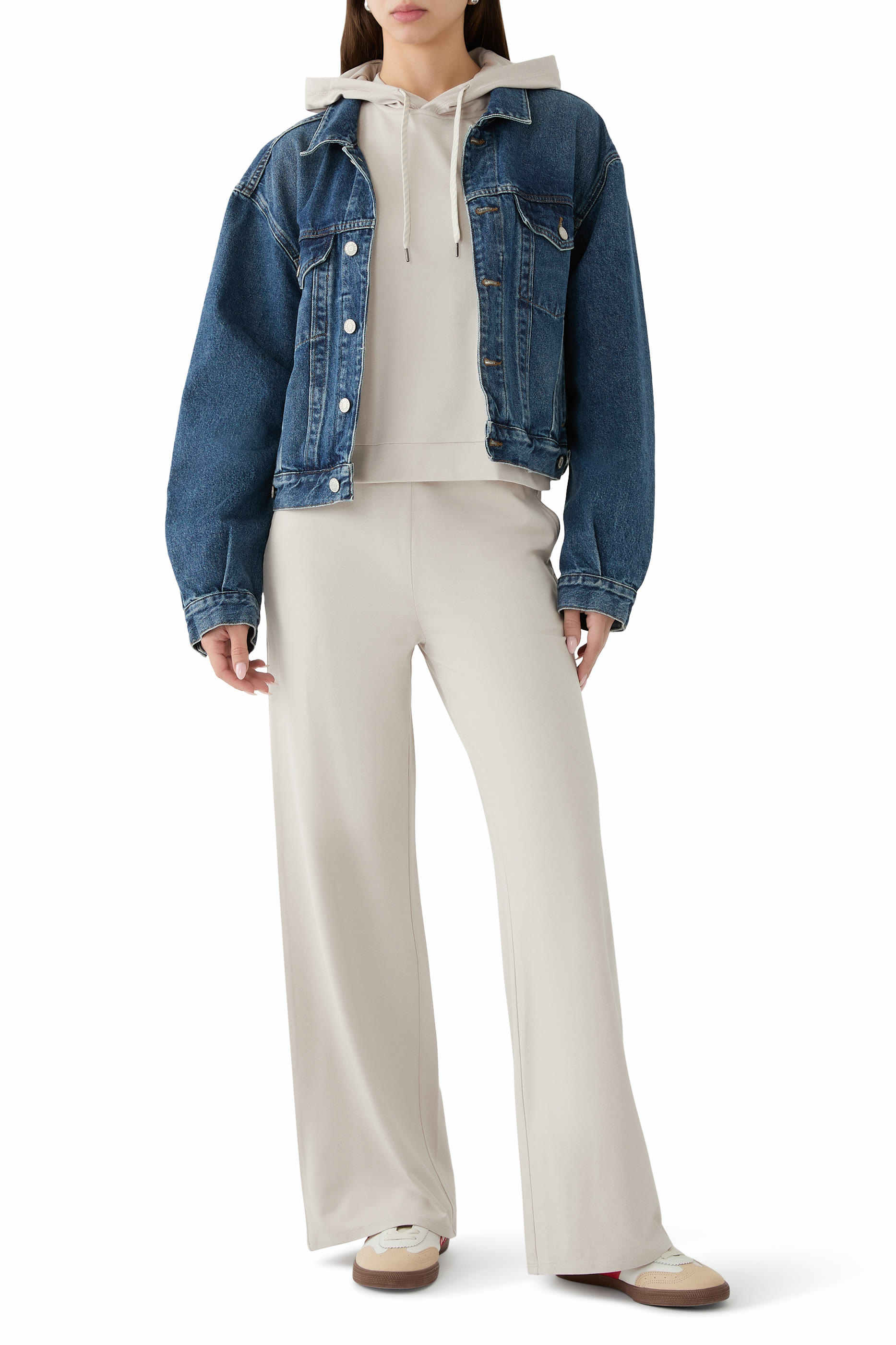 بنطال هالو إسينشال بقصة ساق واسعة