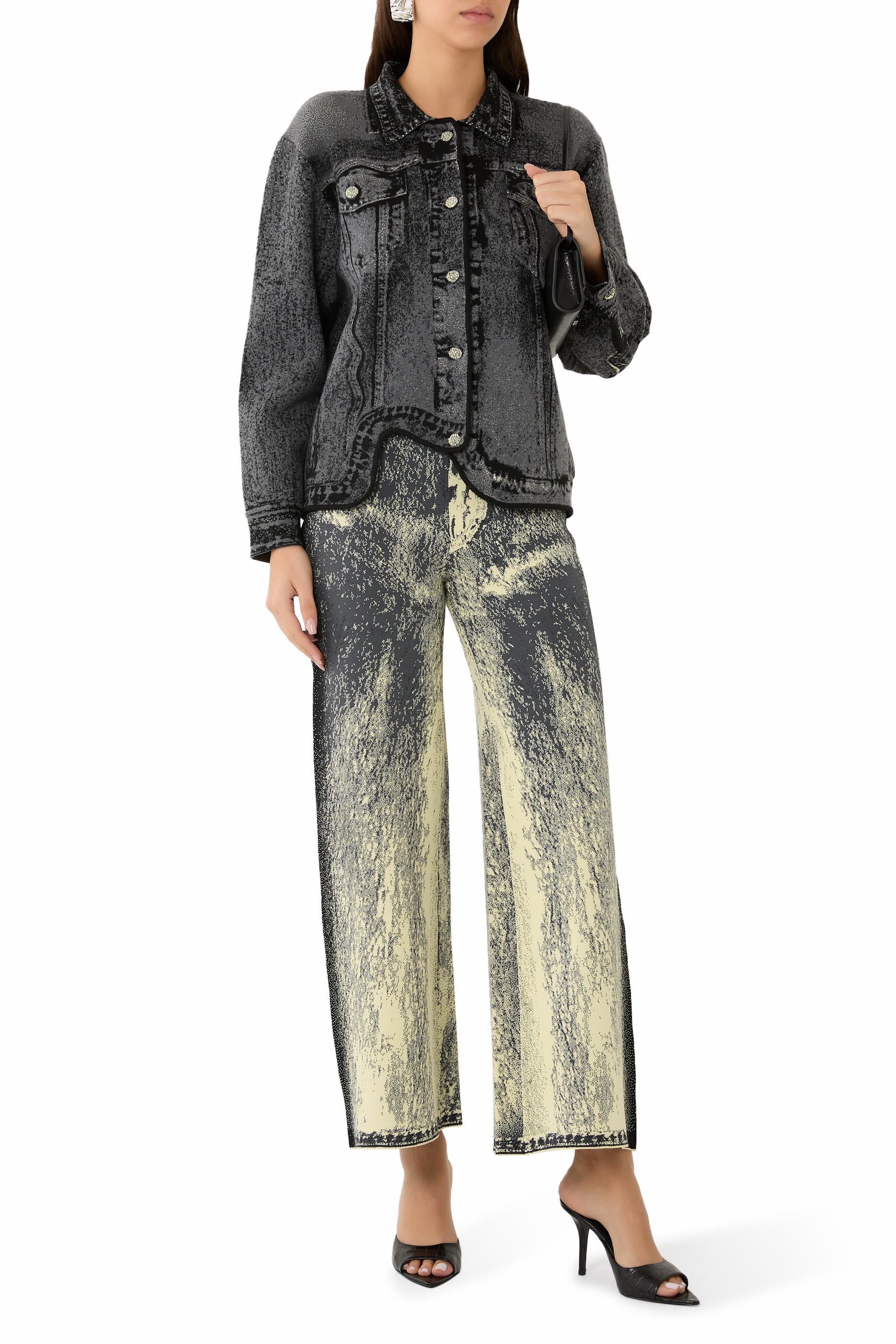 بنطال زهرة بقصة ساق واسعة