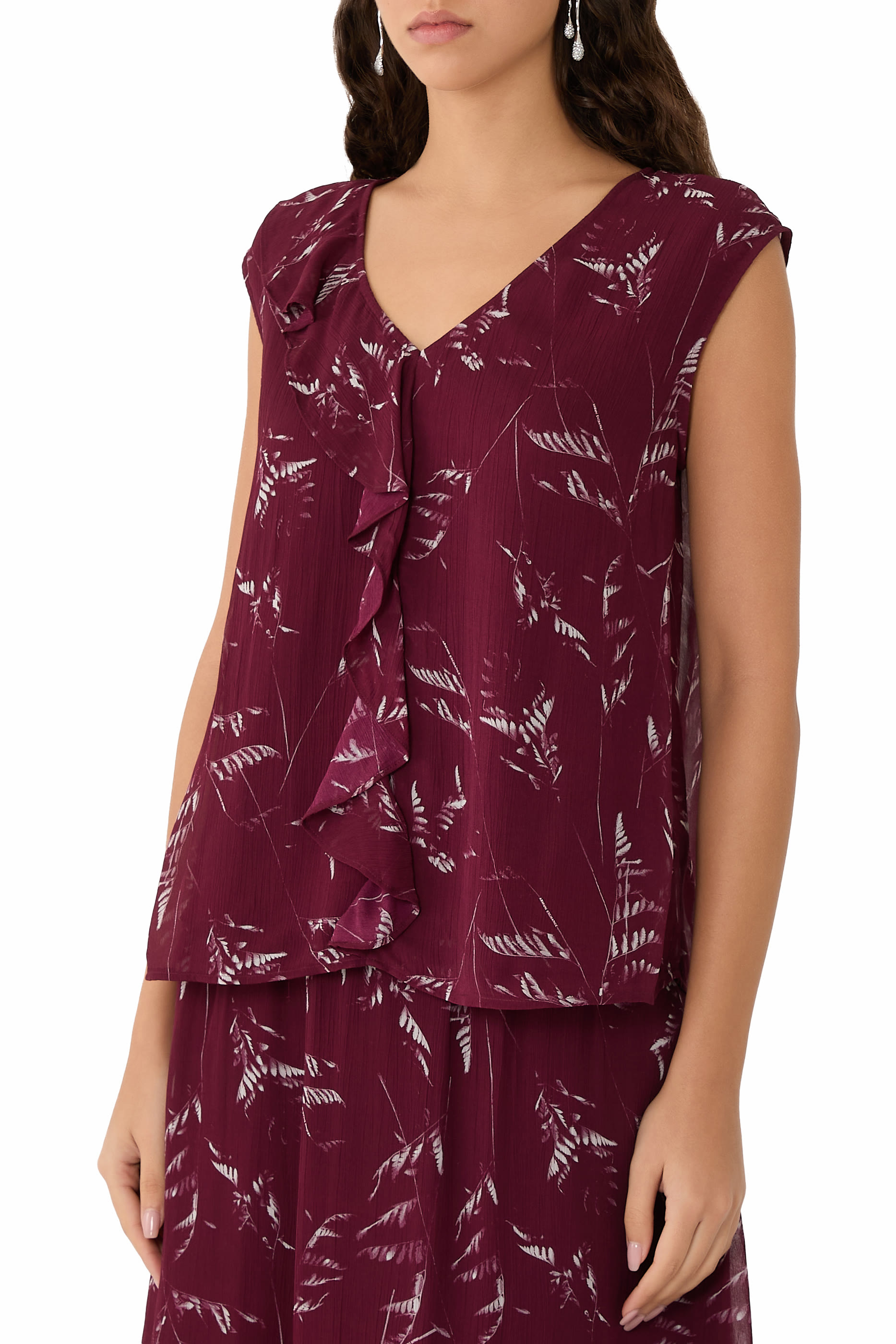 Foliage Print Sleeveless Chiffon Top