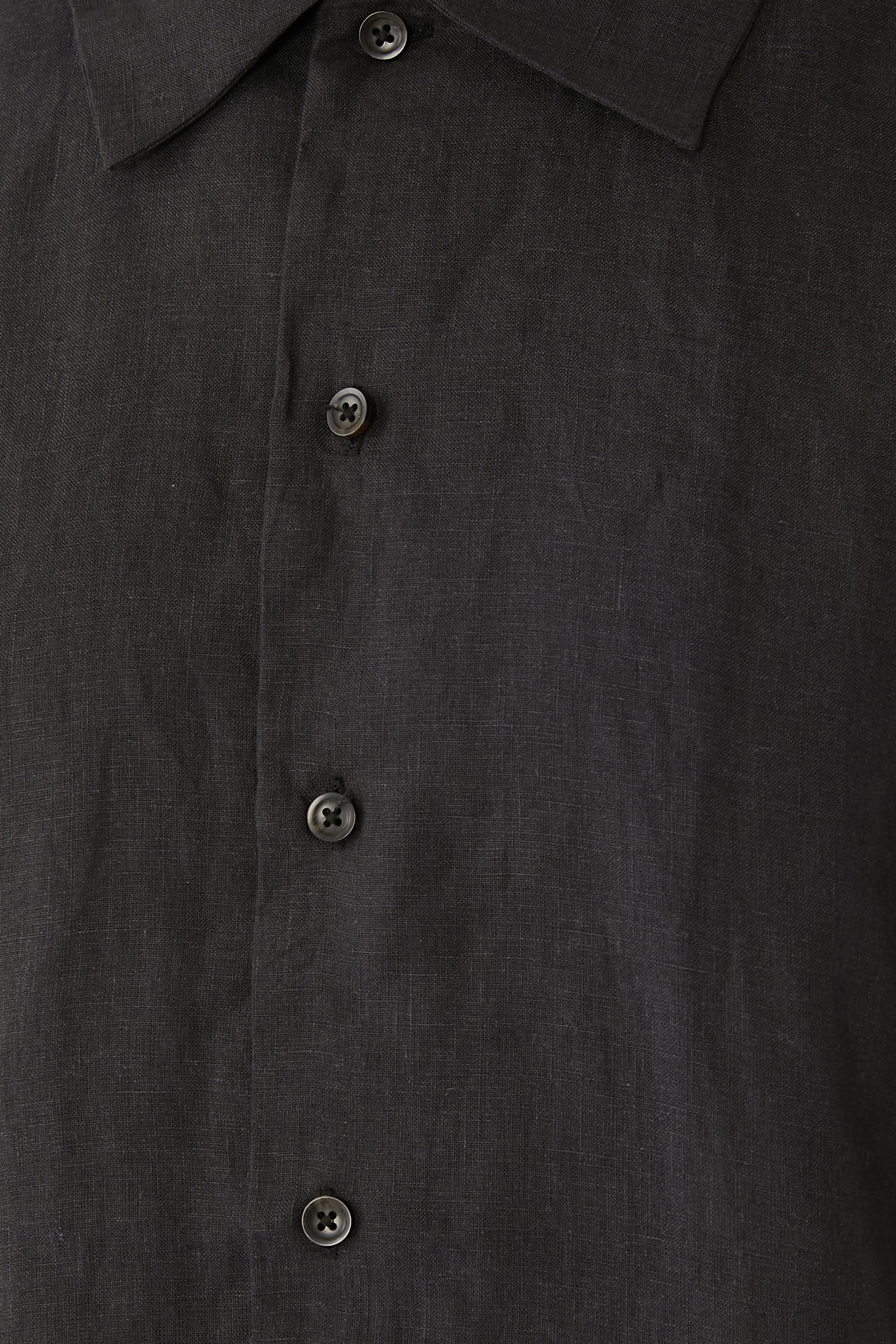 قميص واسع بأكمام قصيرة