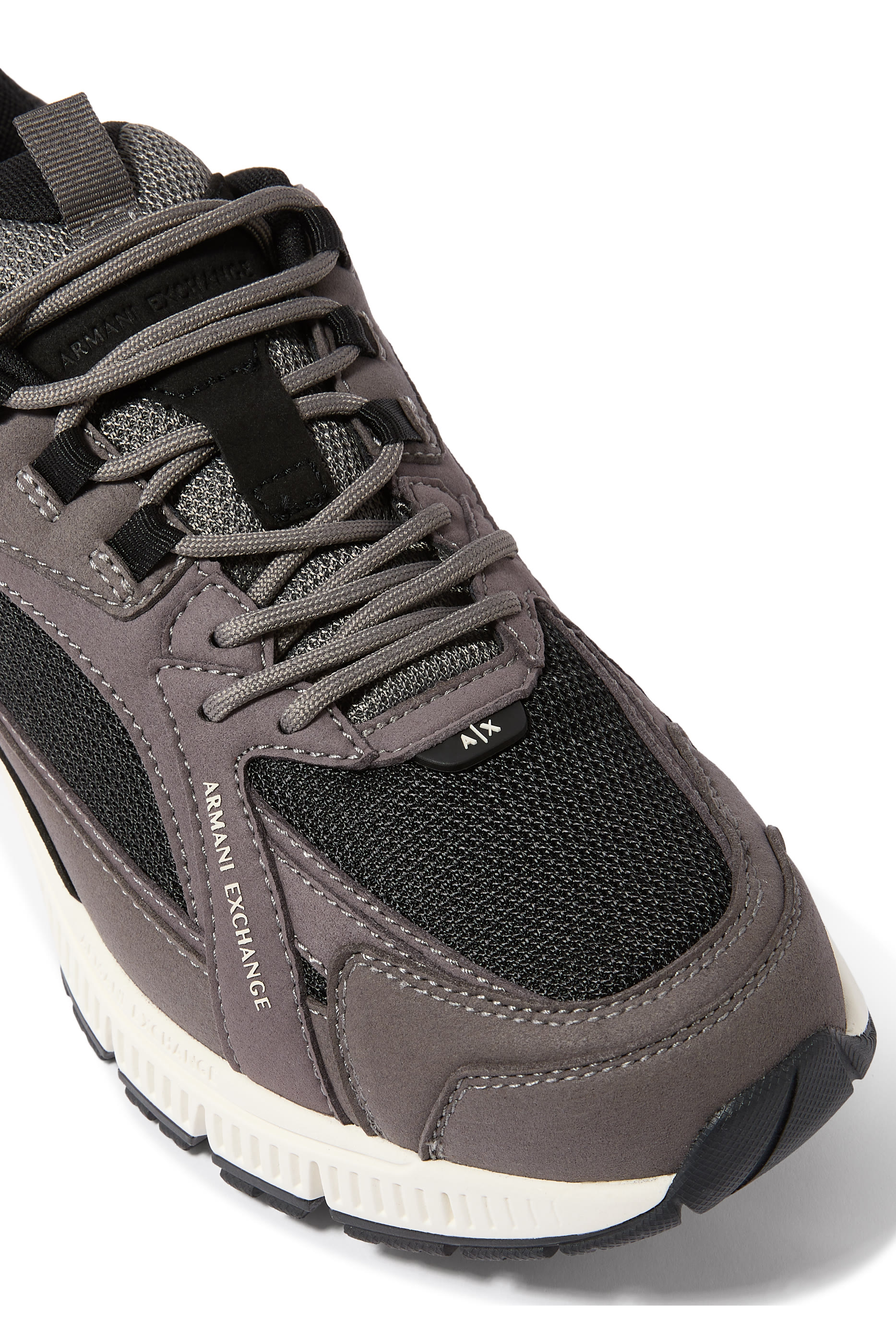 سنيكرز سبيد بكاحل منخفض